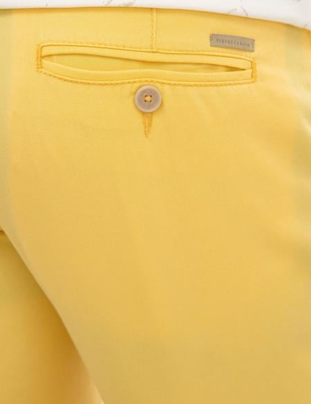 Sarı Standart Fit Bermuda Şort - 50224377011