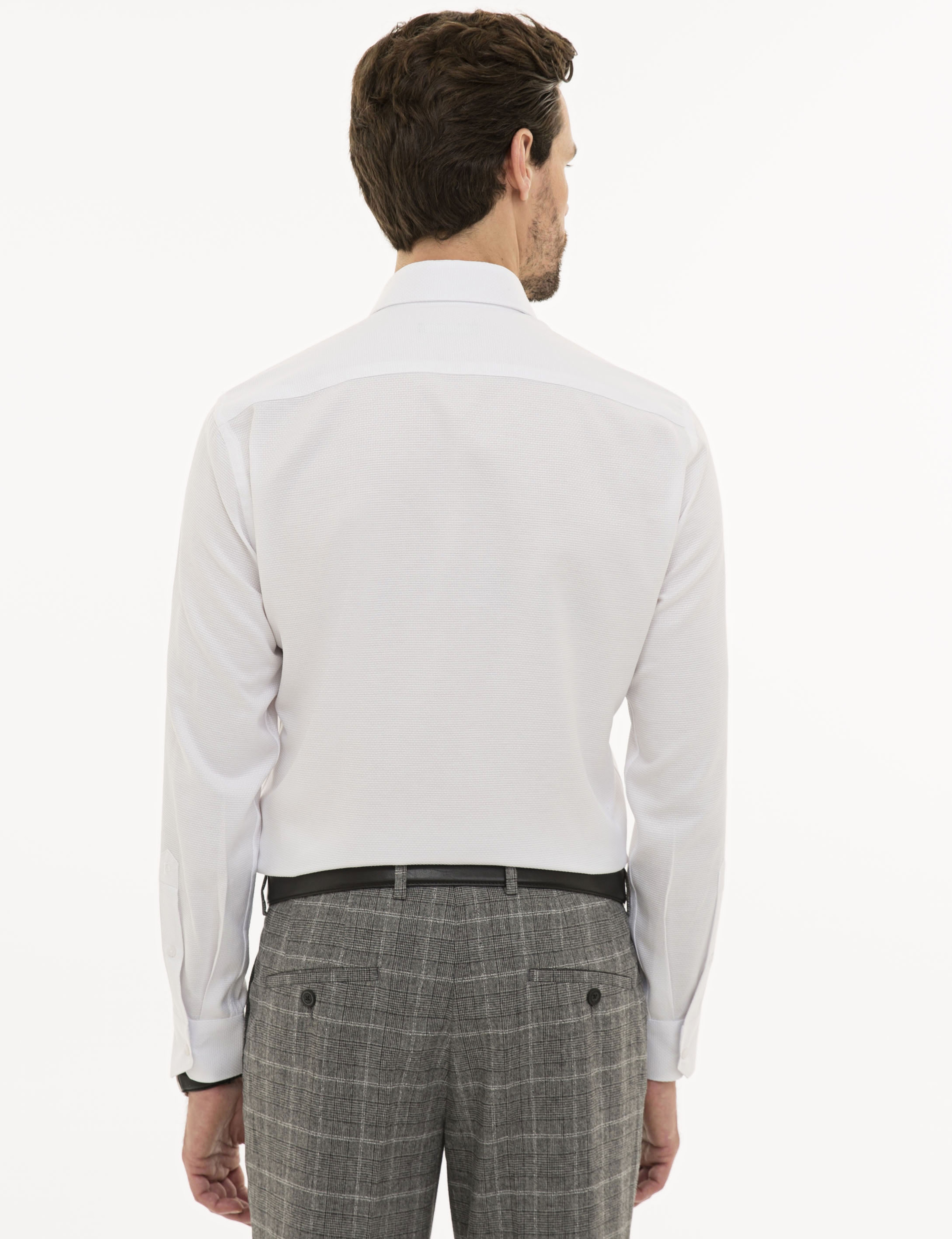 Beyaz Slim Fit Armürlü Gömlek