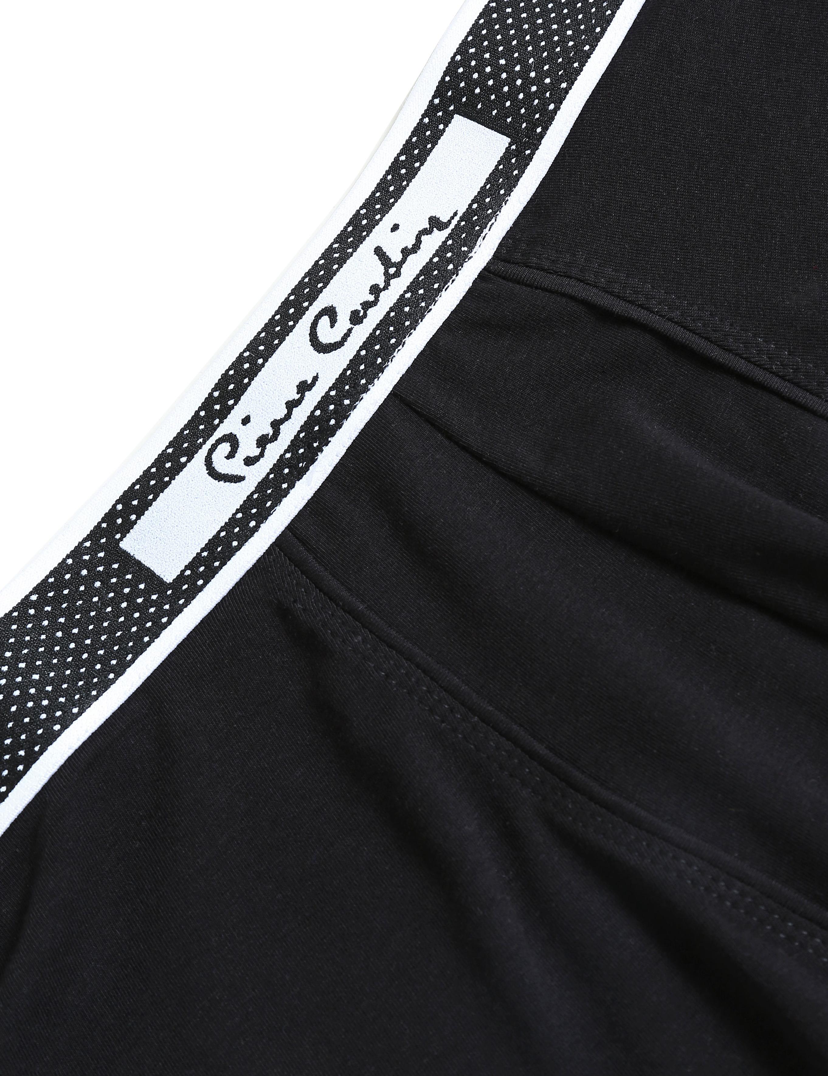 Siyah İç Giyim Takım