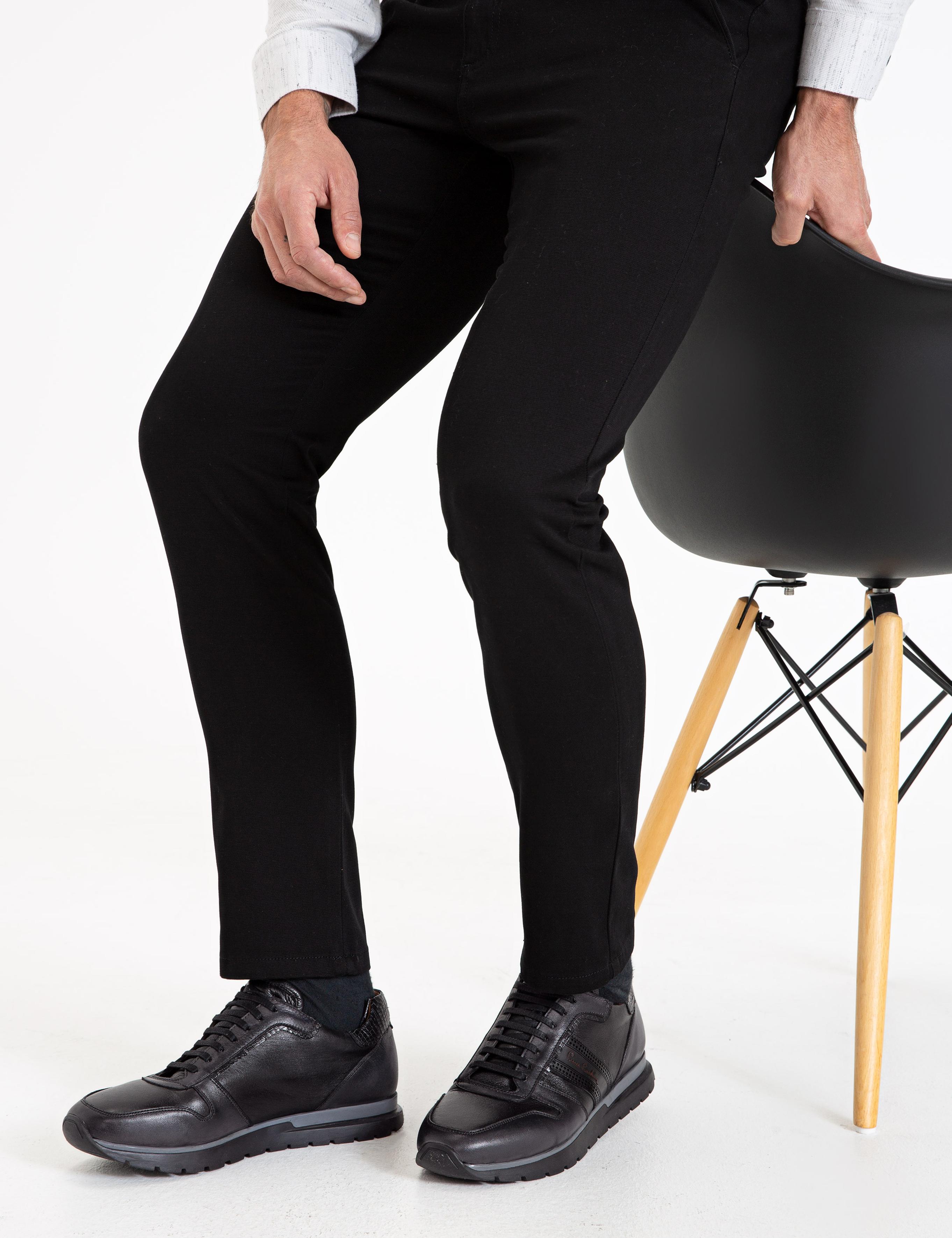 Siyah Sneakers Ayakkabı