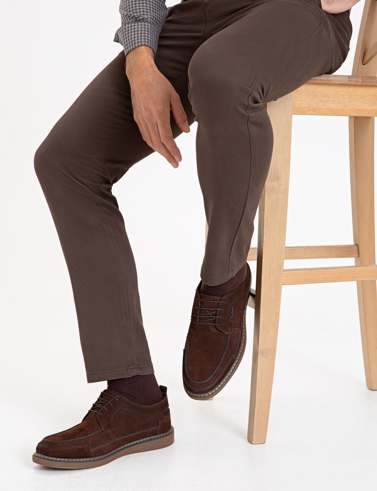 Kahverengi Ayakkabı