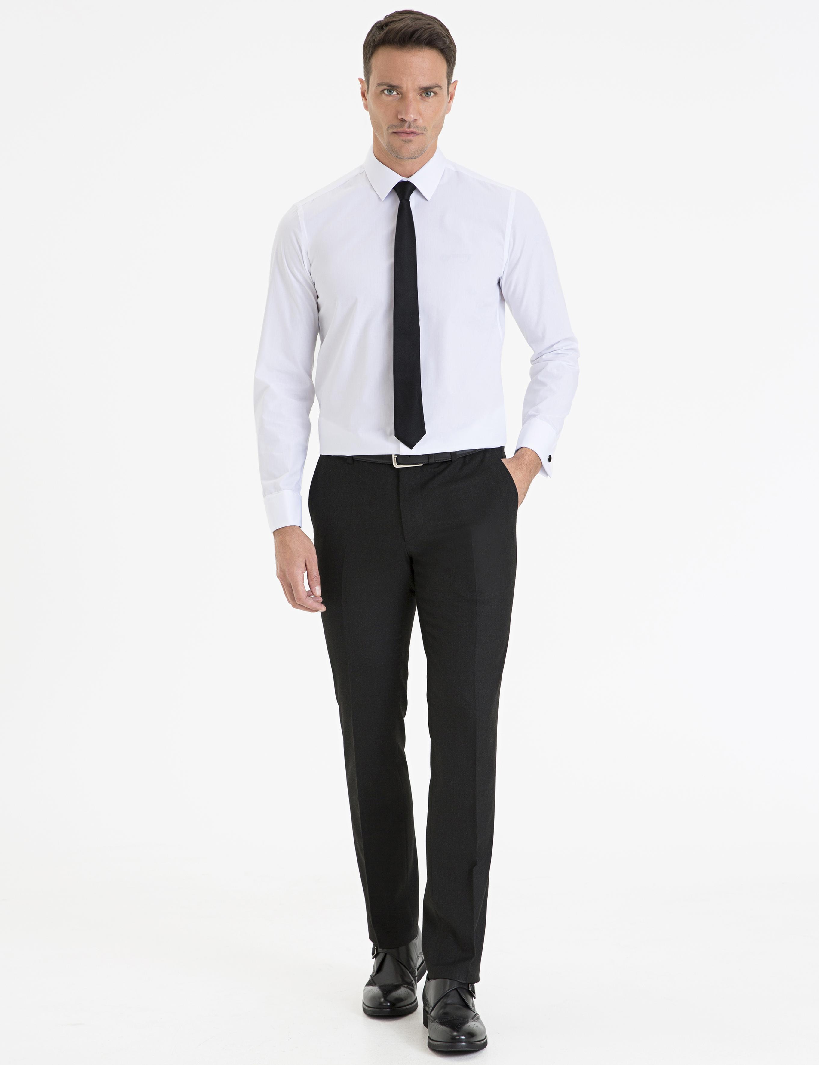 Beyaz Slim Fit Uzun Kollu Basic Gömlek