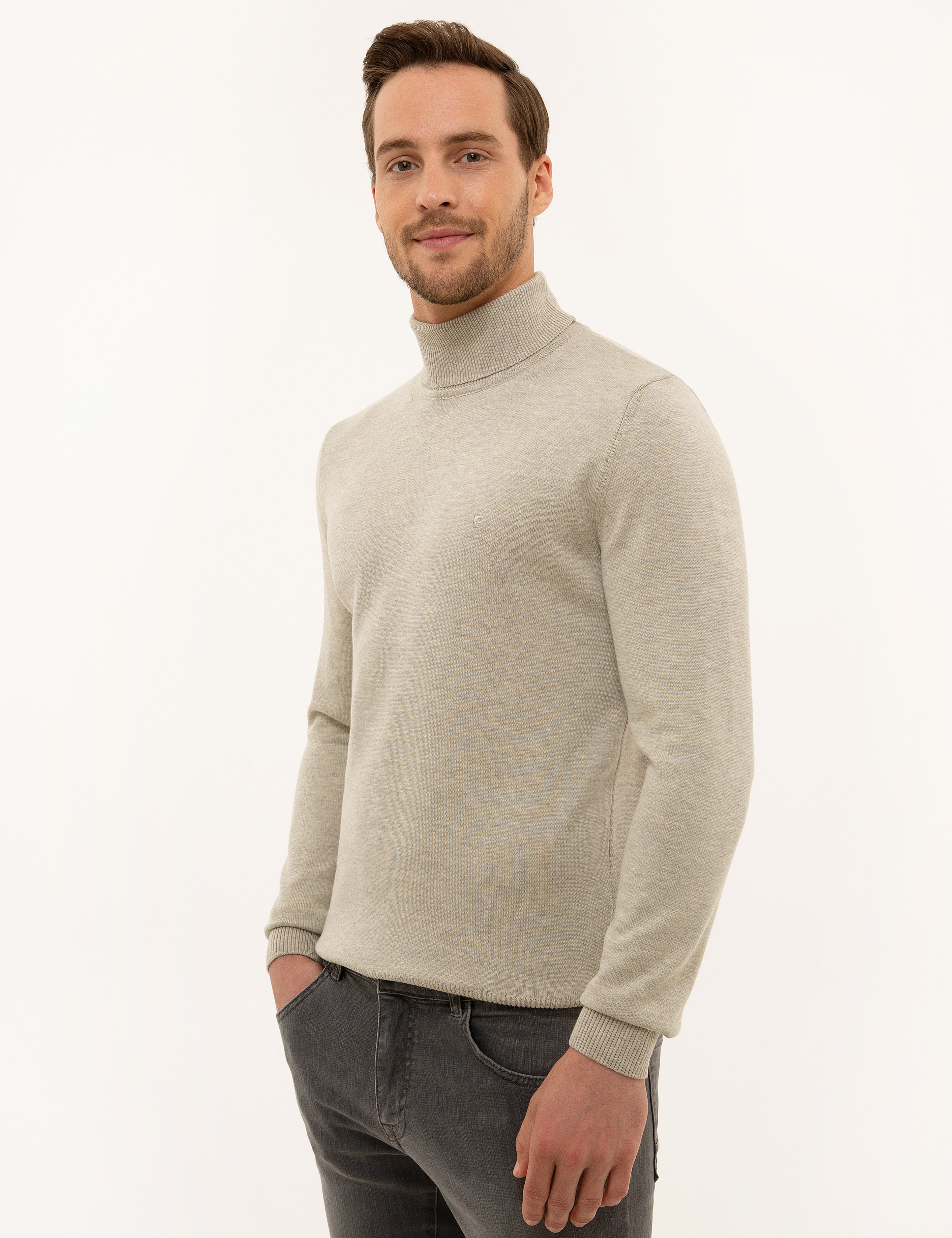 Kum Melanj Slim Fit Balıkçı Yaka Basic Triko Kazak