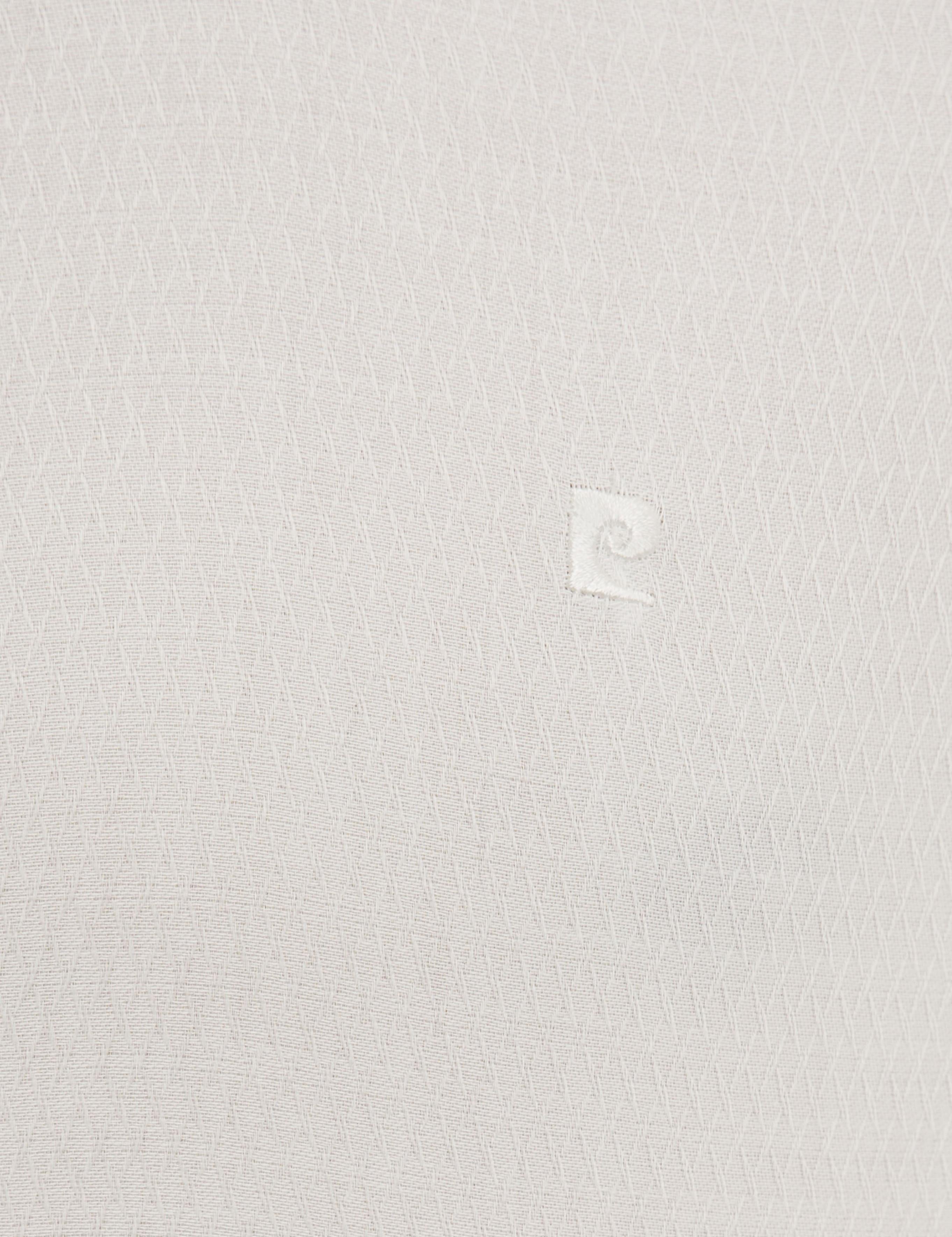 Beyaz Slim Fit Armürlü Gömlek