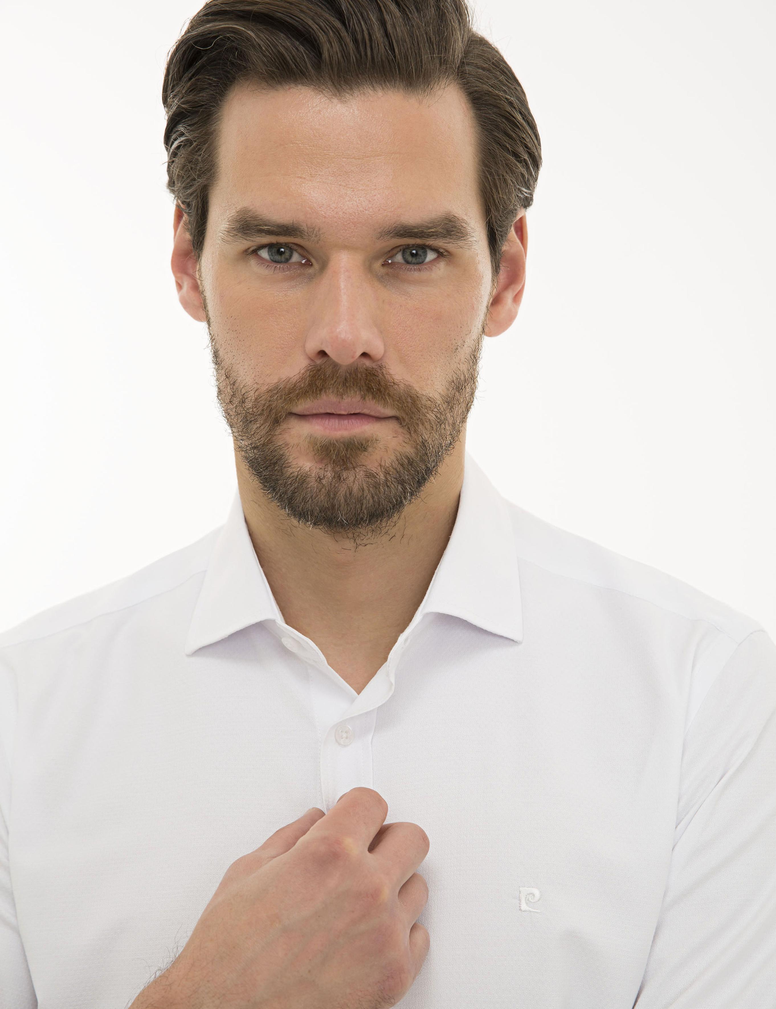 Beyaz Slim Fit Armürlü Gömlek