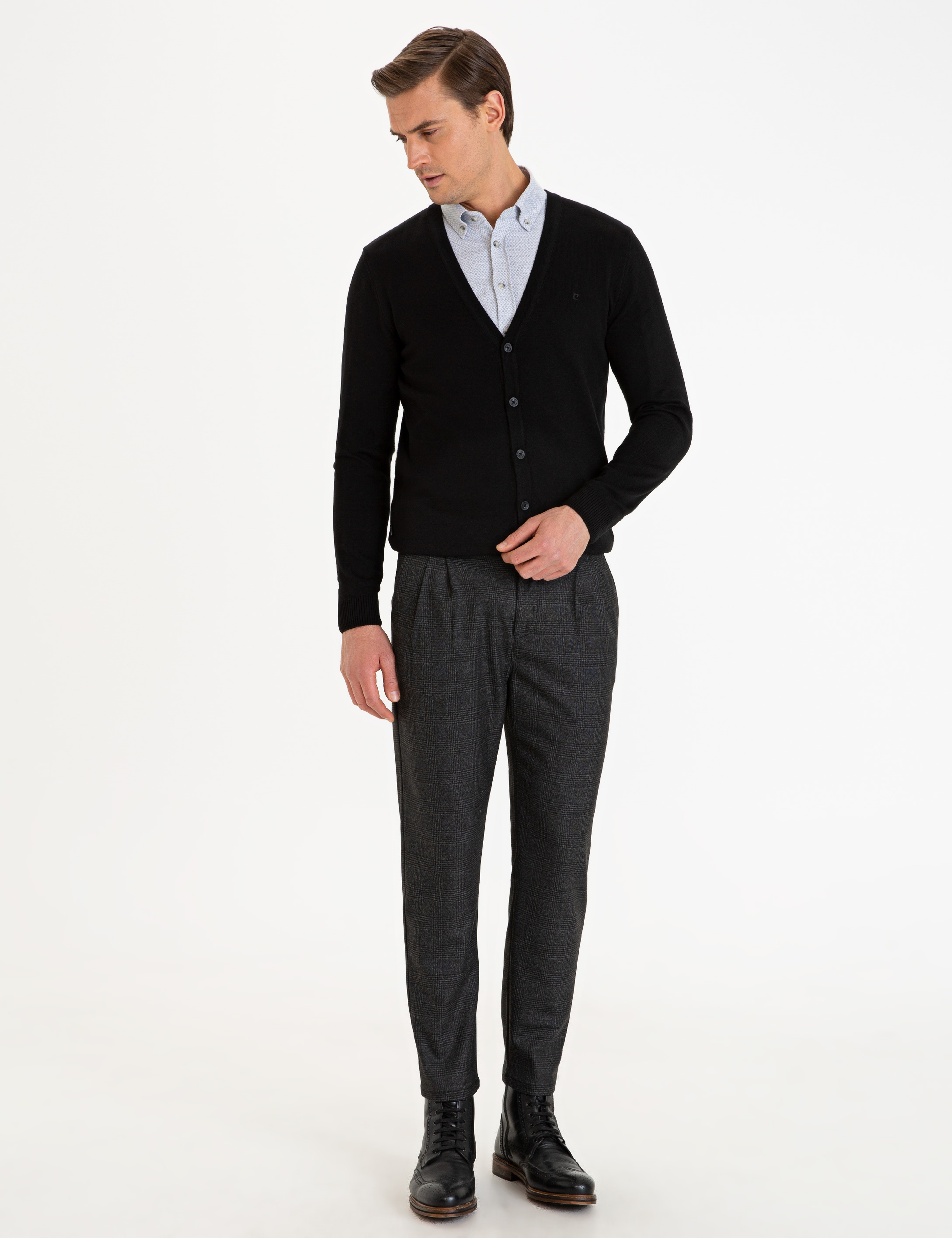 Siyah Slim Fit Basic Düğmeli Triko Hırka