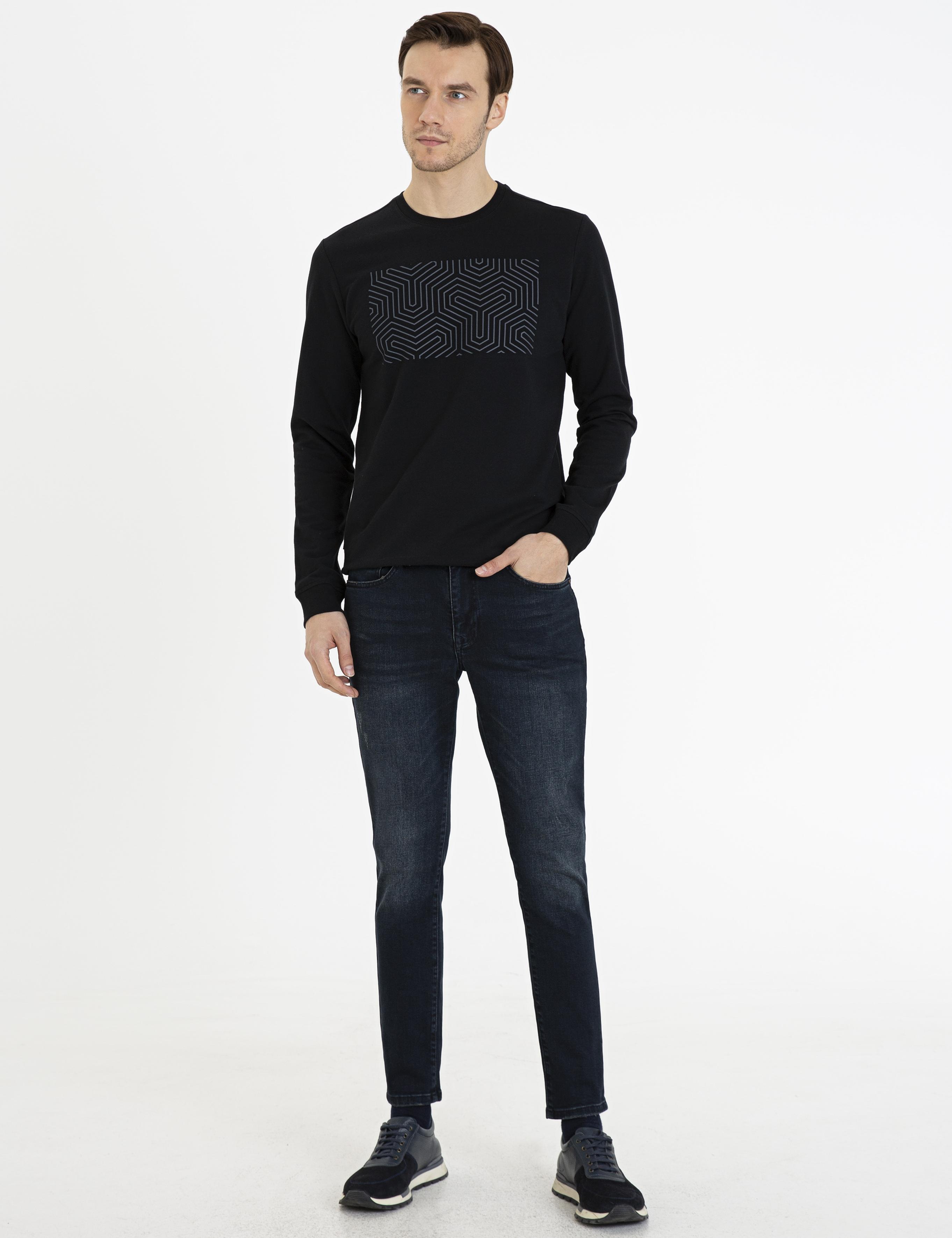 Siyah Standart Fit Sweatshirt