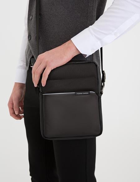 Siyah Omuz Çantası - 50241164001