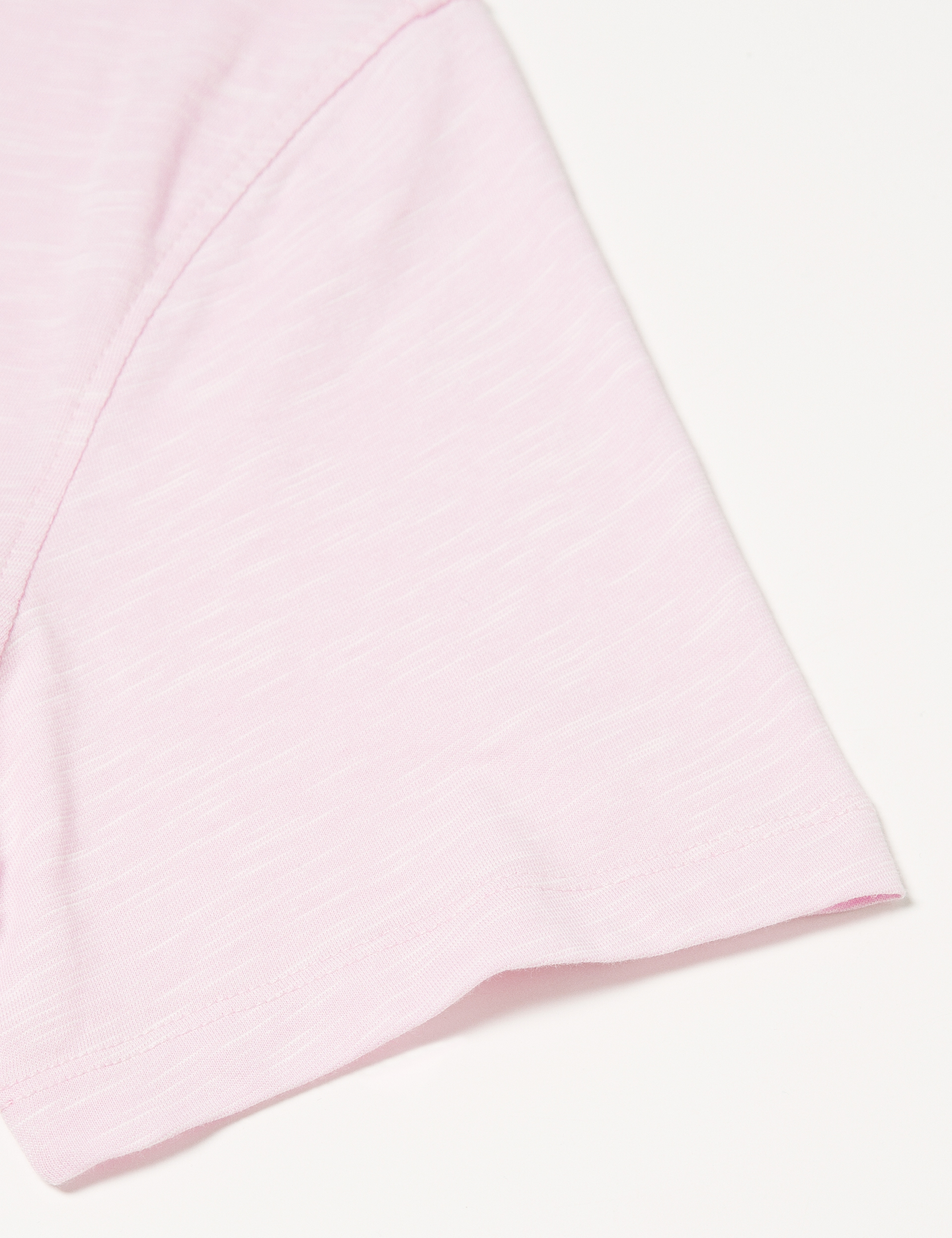 Pembe Slim Fit Tişört