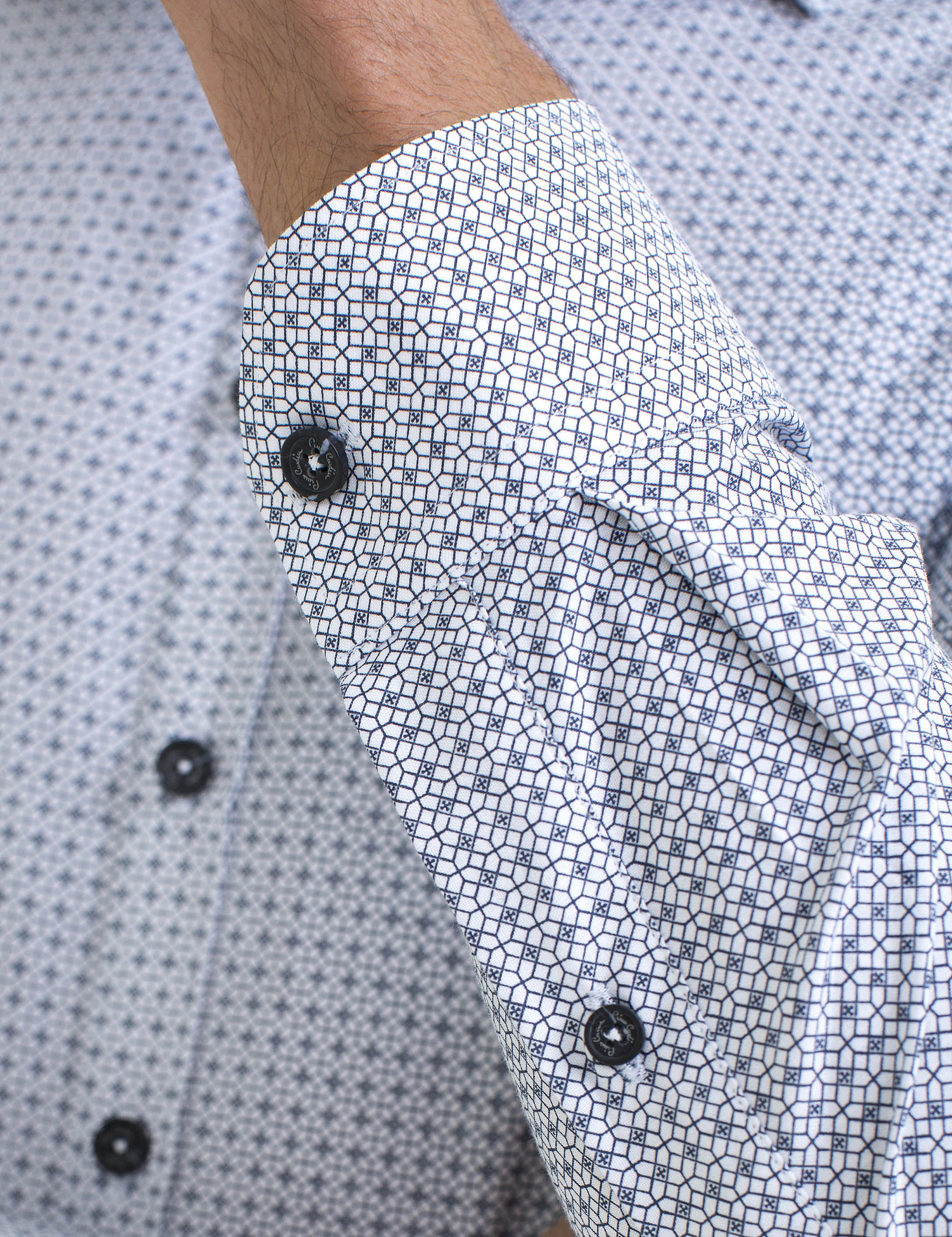 Siyah Detaylı Slim Fit Gömlek - Image 5