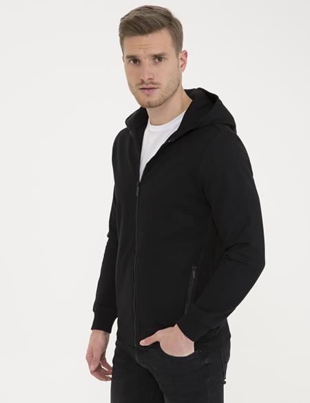 Siyah Standart Fit Kapüşonlu Sweatshirt - 50233278077