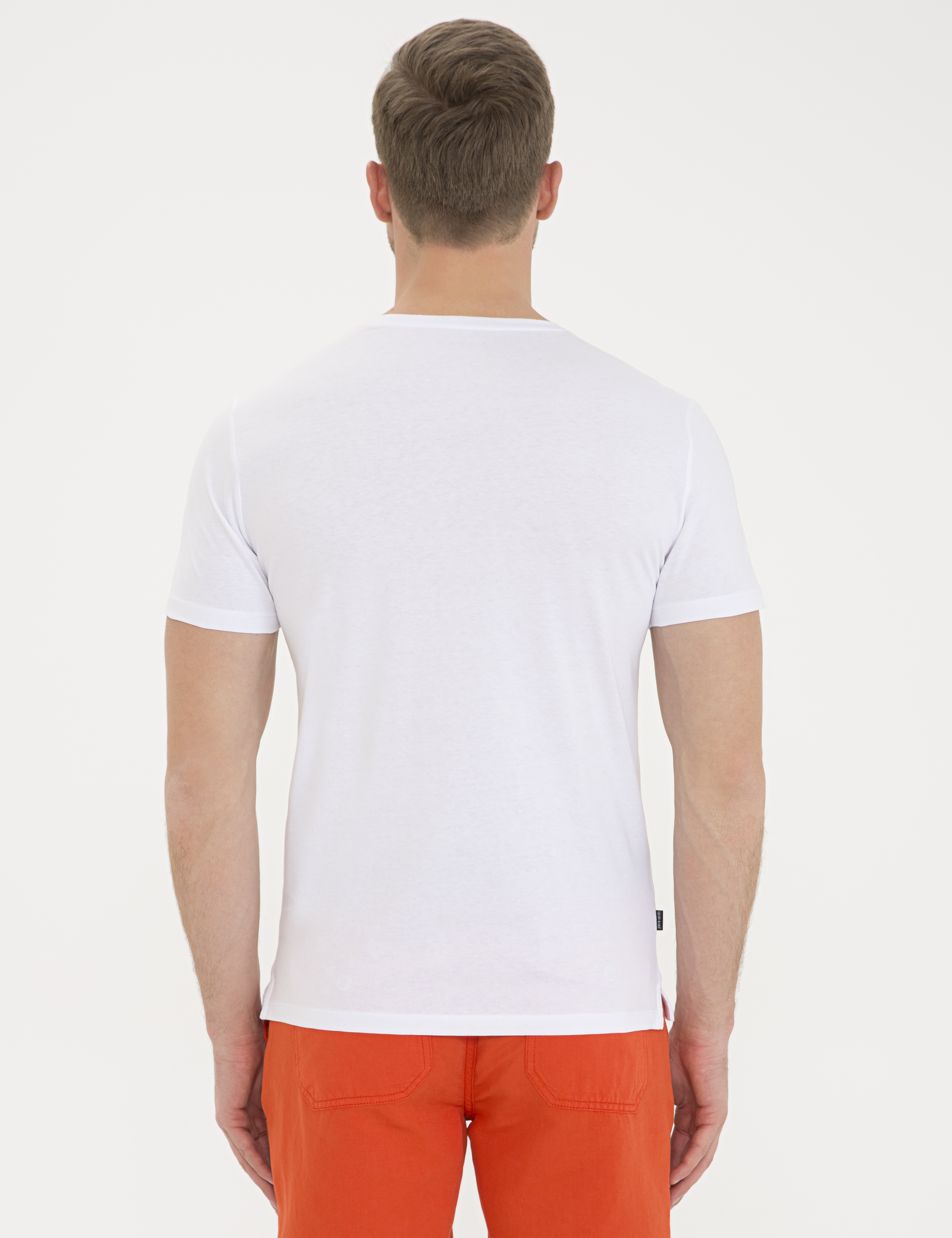 Beyaz Slim Fit Baskılı Bisiklet Yaka Tişört