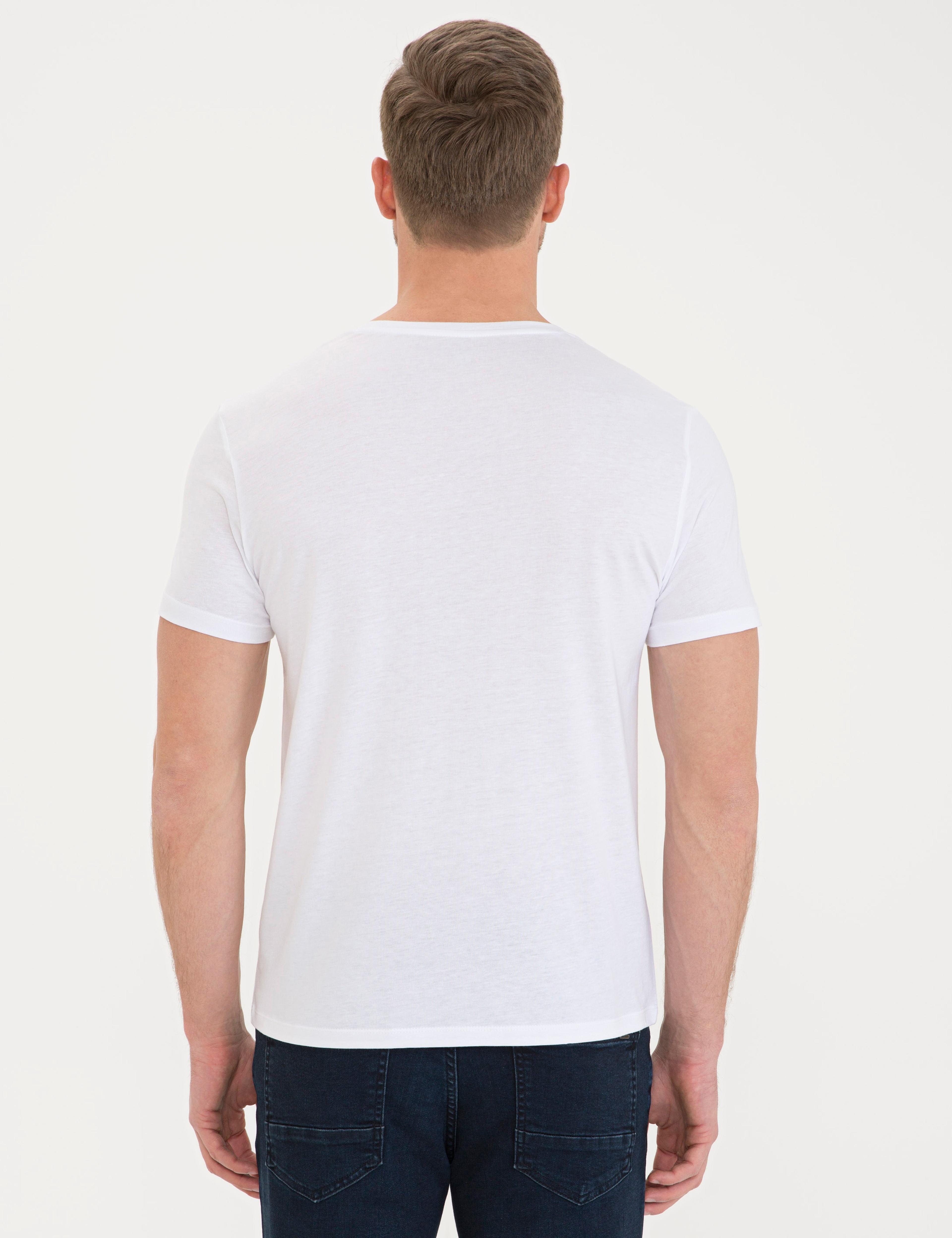 Beyaz Slim Fit V Yaka Basic Tişört - Image 3