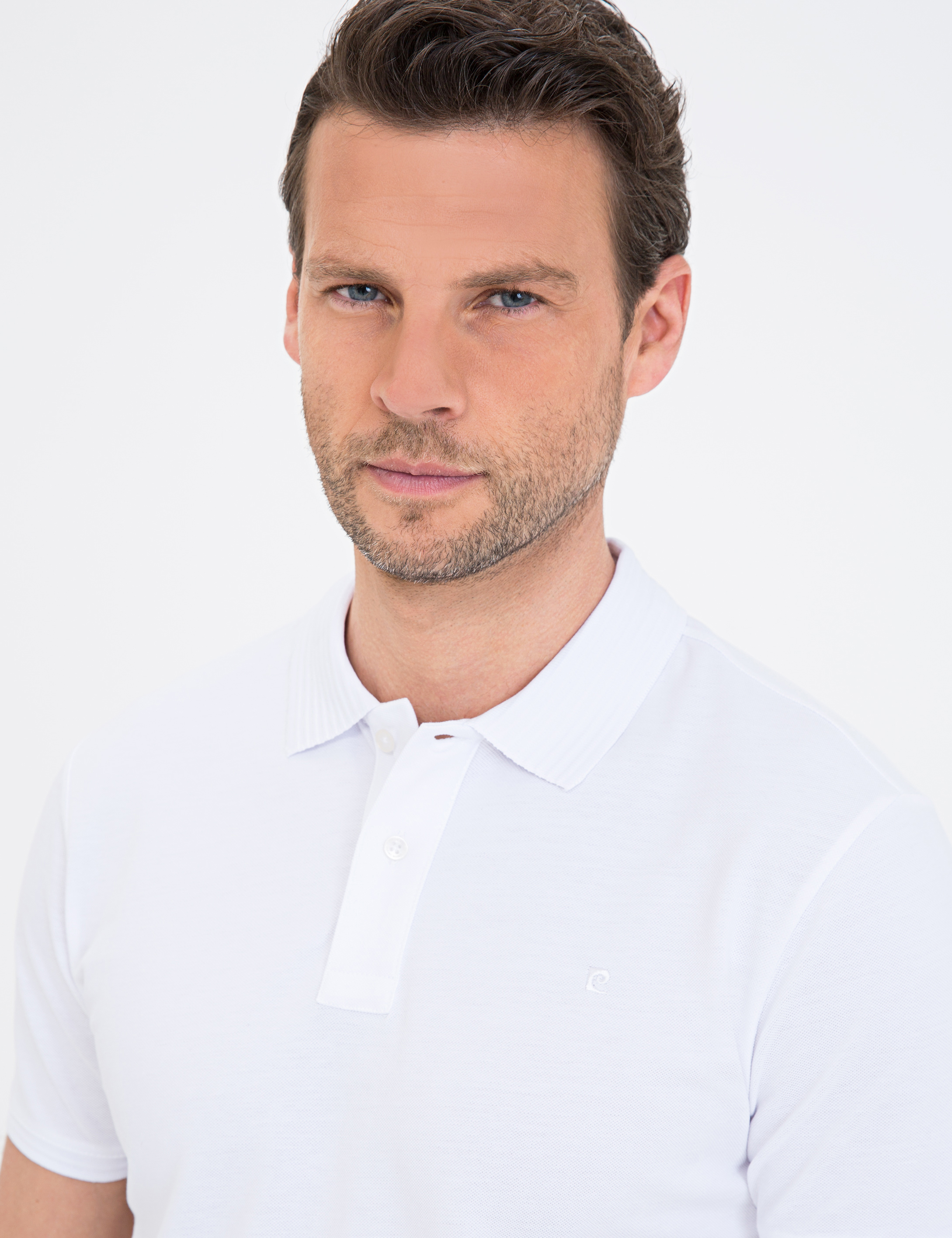 Beyaz Slim Fit Polo Yaka Basic Tişört