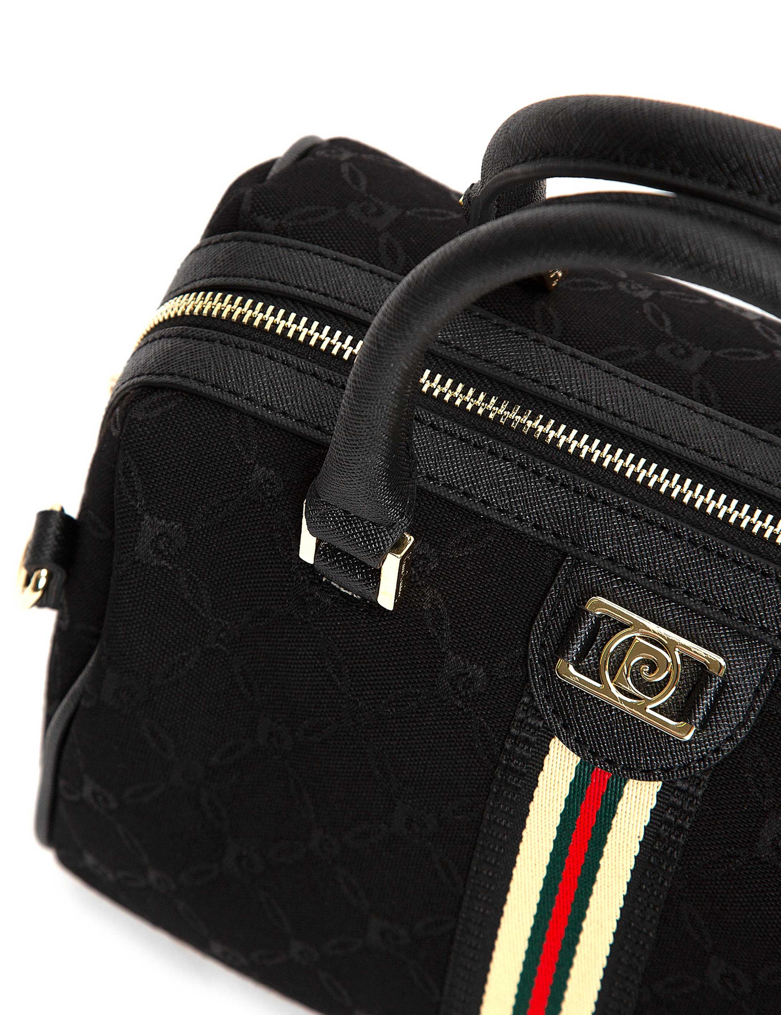 Siyah Omuz Çantası