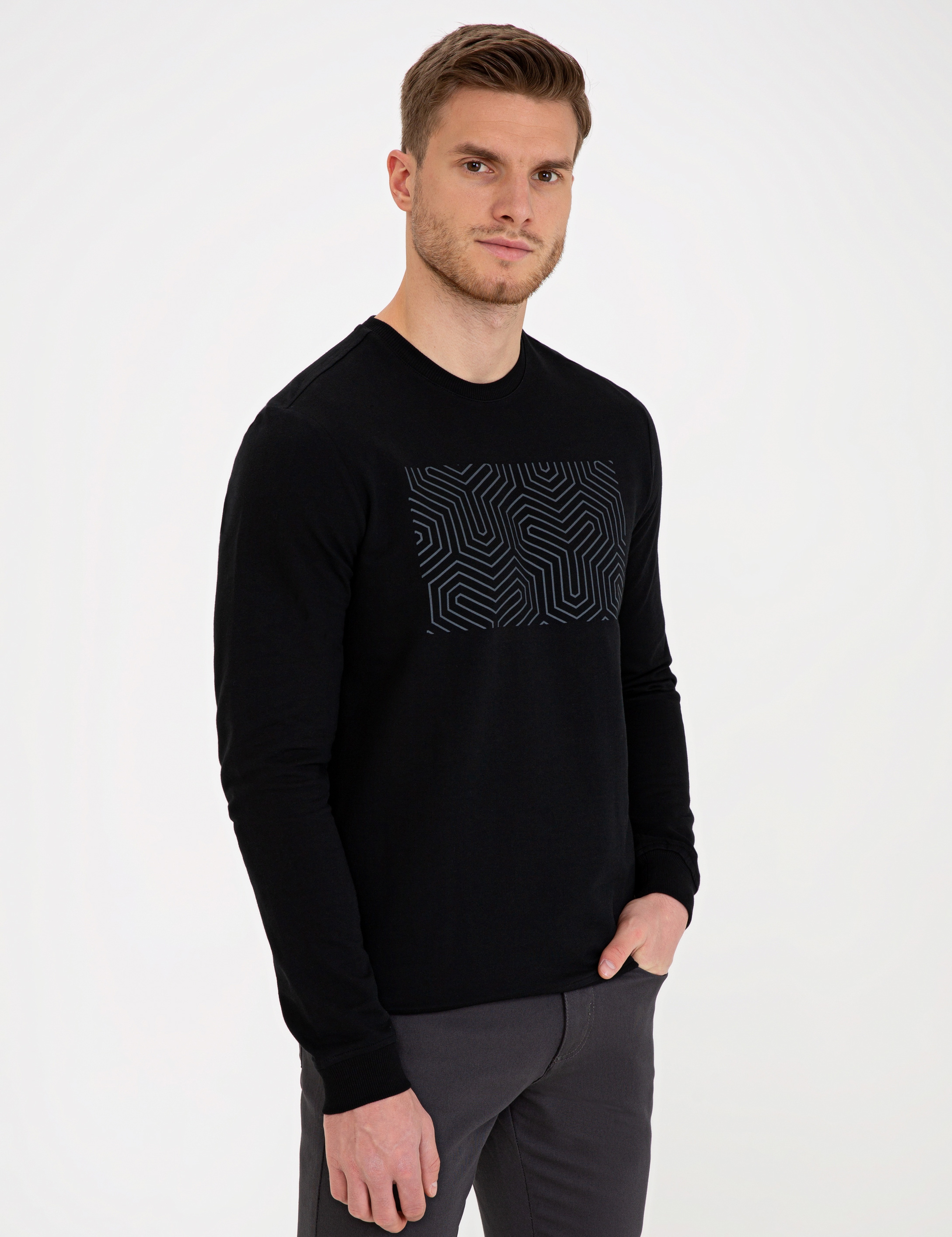 Siyah Standart Fit Sweatshirt - Image 2