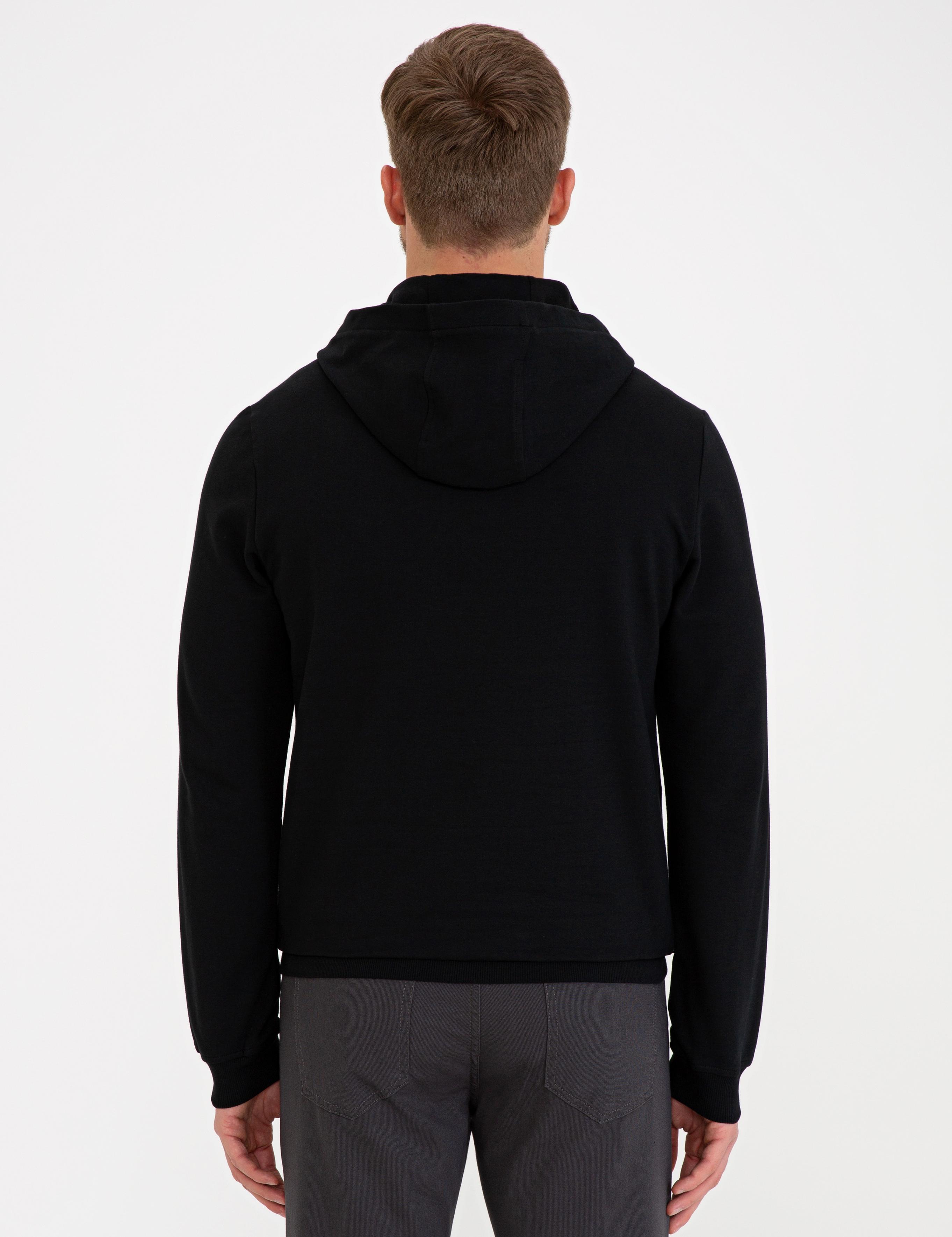 Siyah Standart Fit Kapüşonlu Sweatshirt