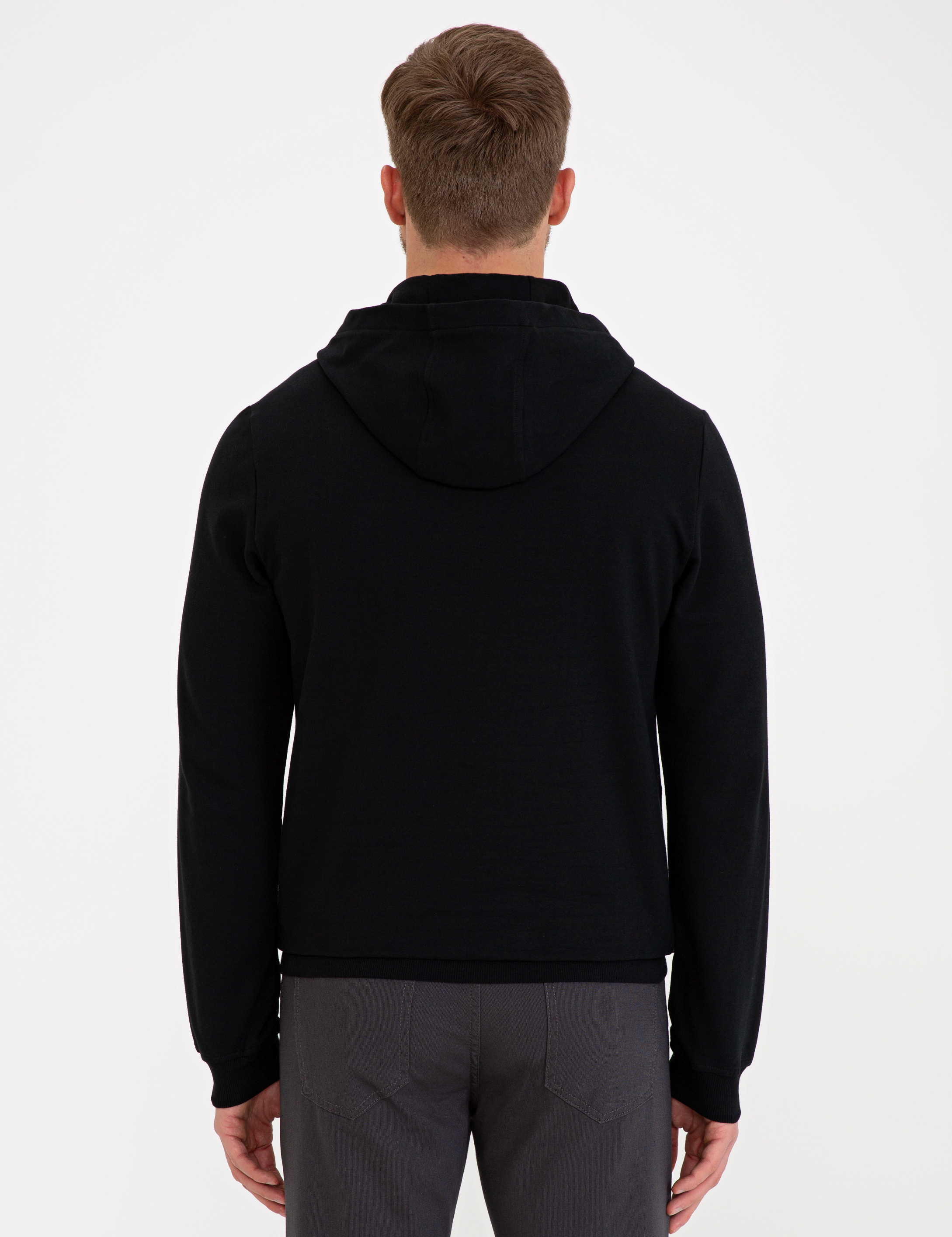 Siyah Standart Fit Kapüşonlu Sweatshirt