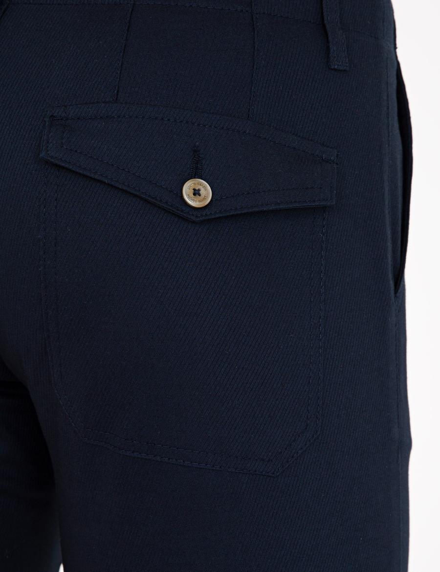 Lacivert Standart Fit Bermuda Şort