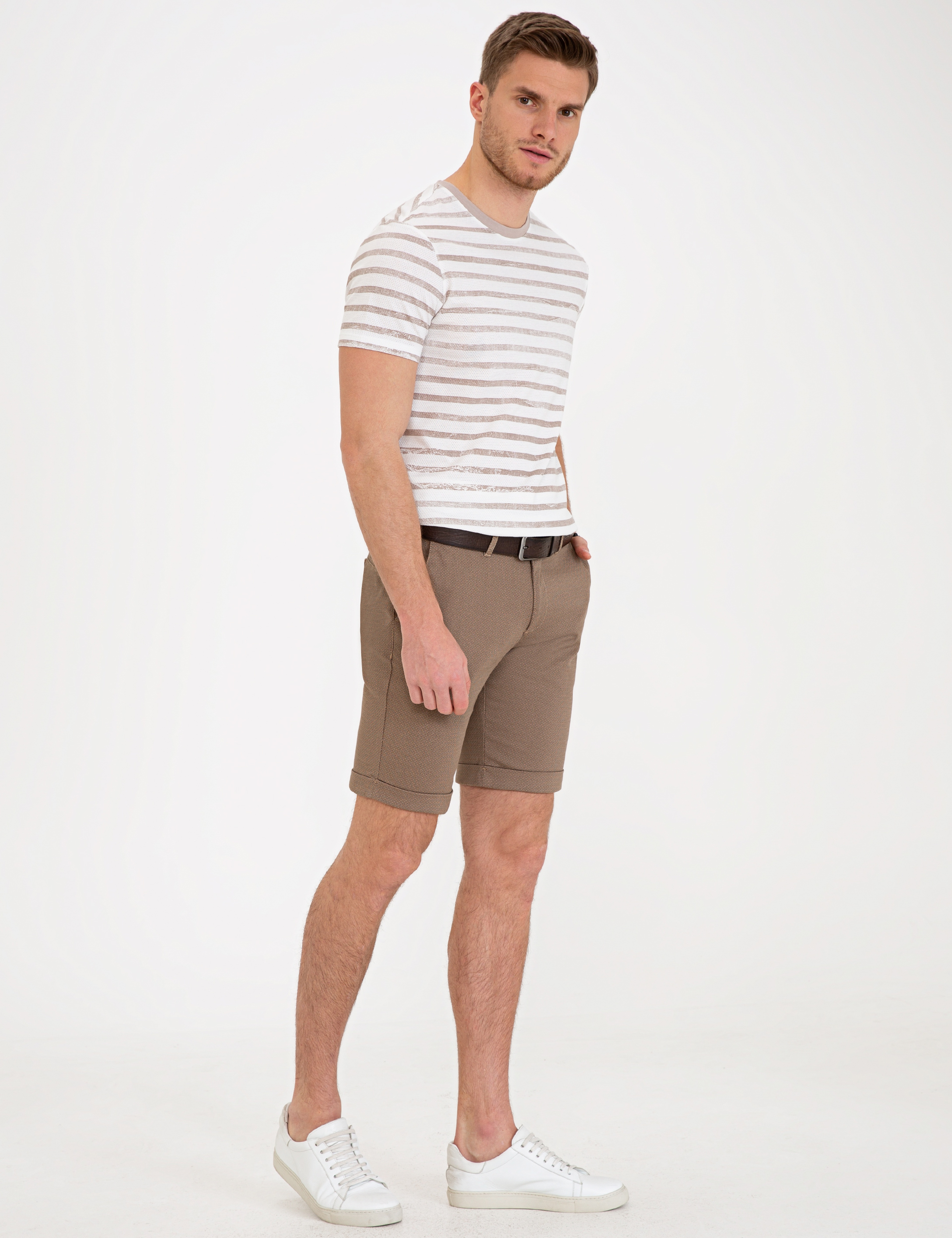 Vizon Standart Fit Bermuda Şort