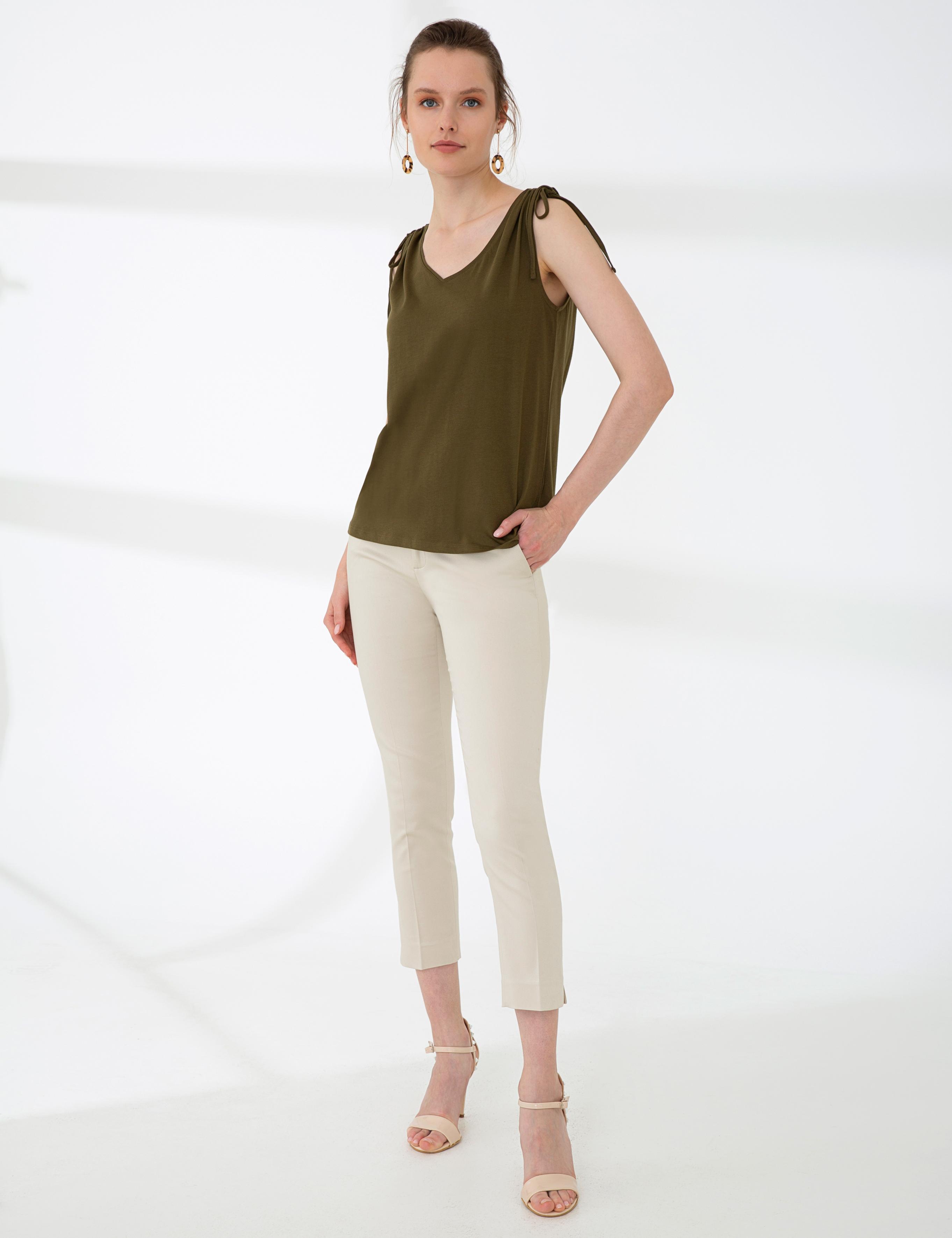 Haki Kolsuz Tişört