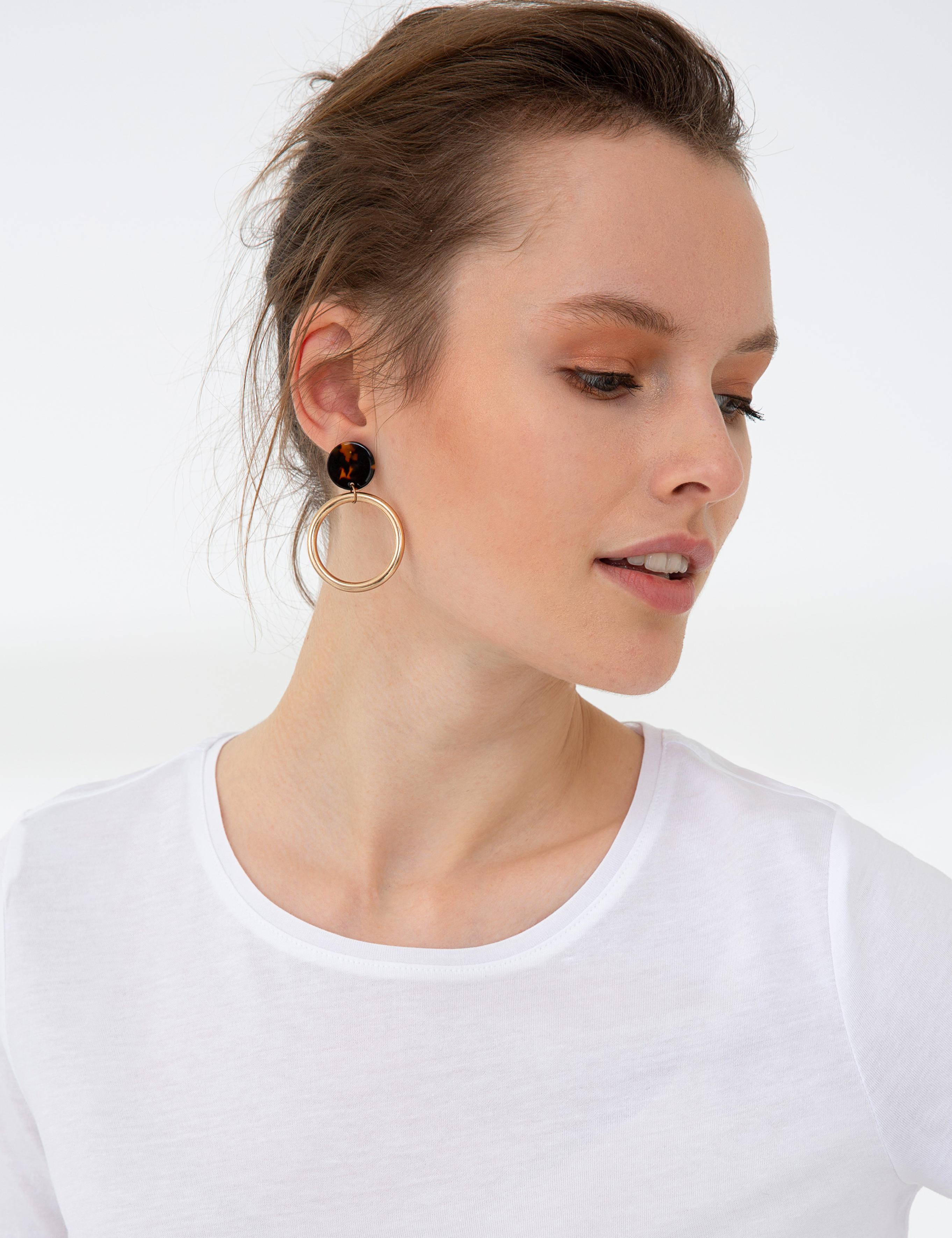 Beyaz Bisiklet Yaka Tişört