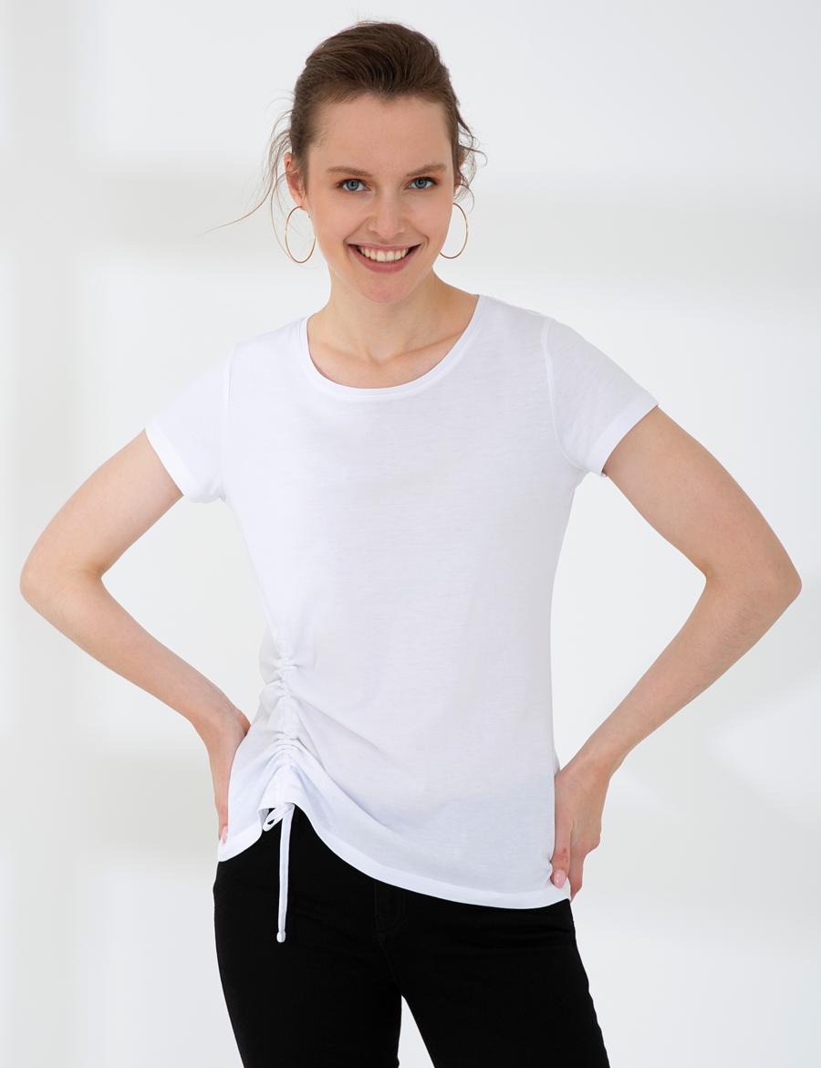 Beyaz Standart Fit Bisiklet Yaka T-Shirt