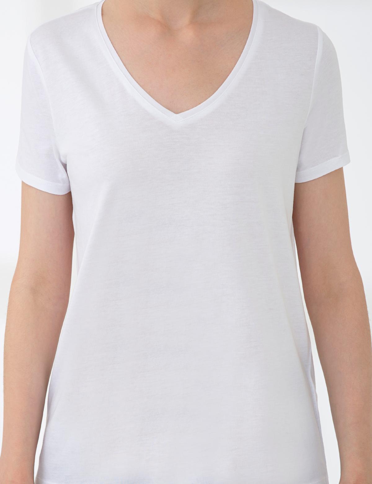 Beyaz Regular Fit V Yaka Tişört - 50202619003