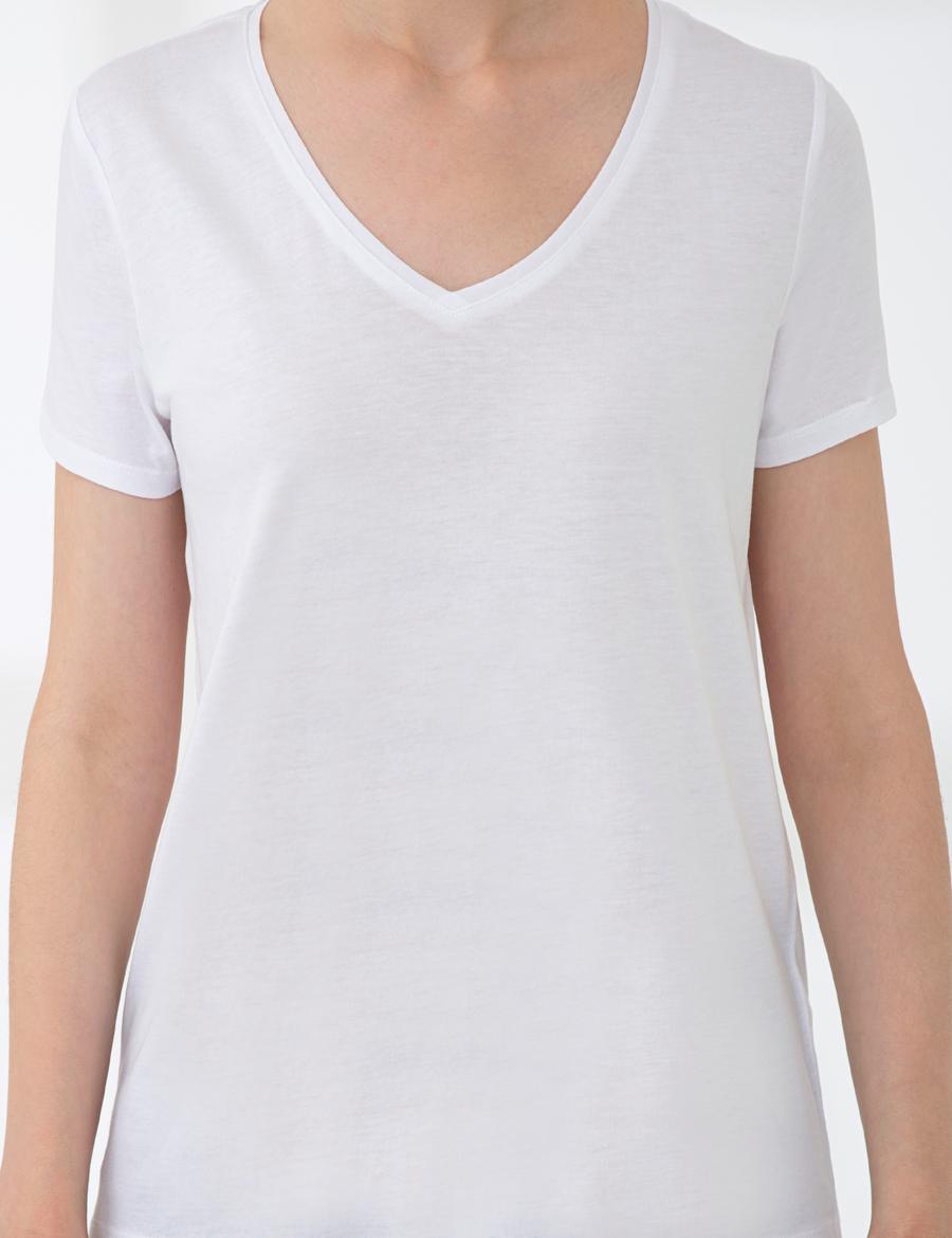 Beyaz Regular Fit V Yaka Tişört