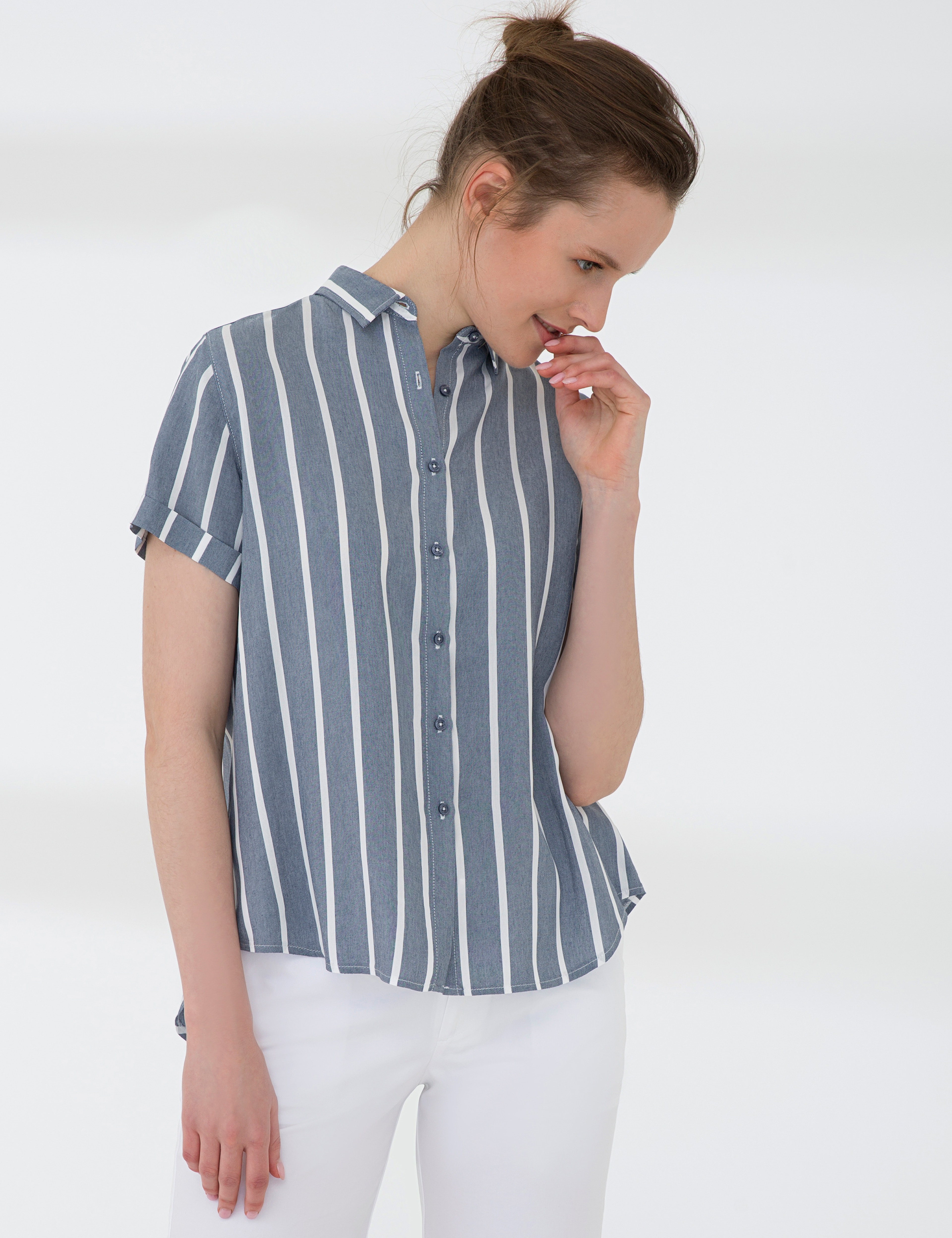 Lacivert Comfort Fit Kısa Kollu Gömlek
