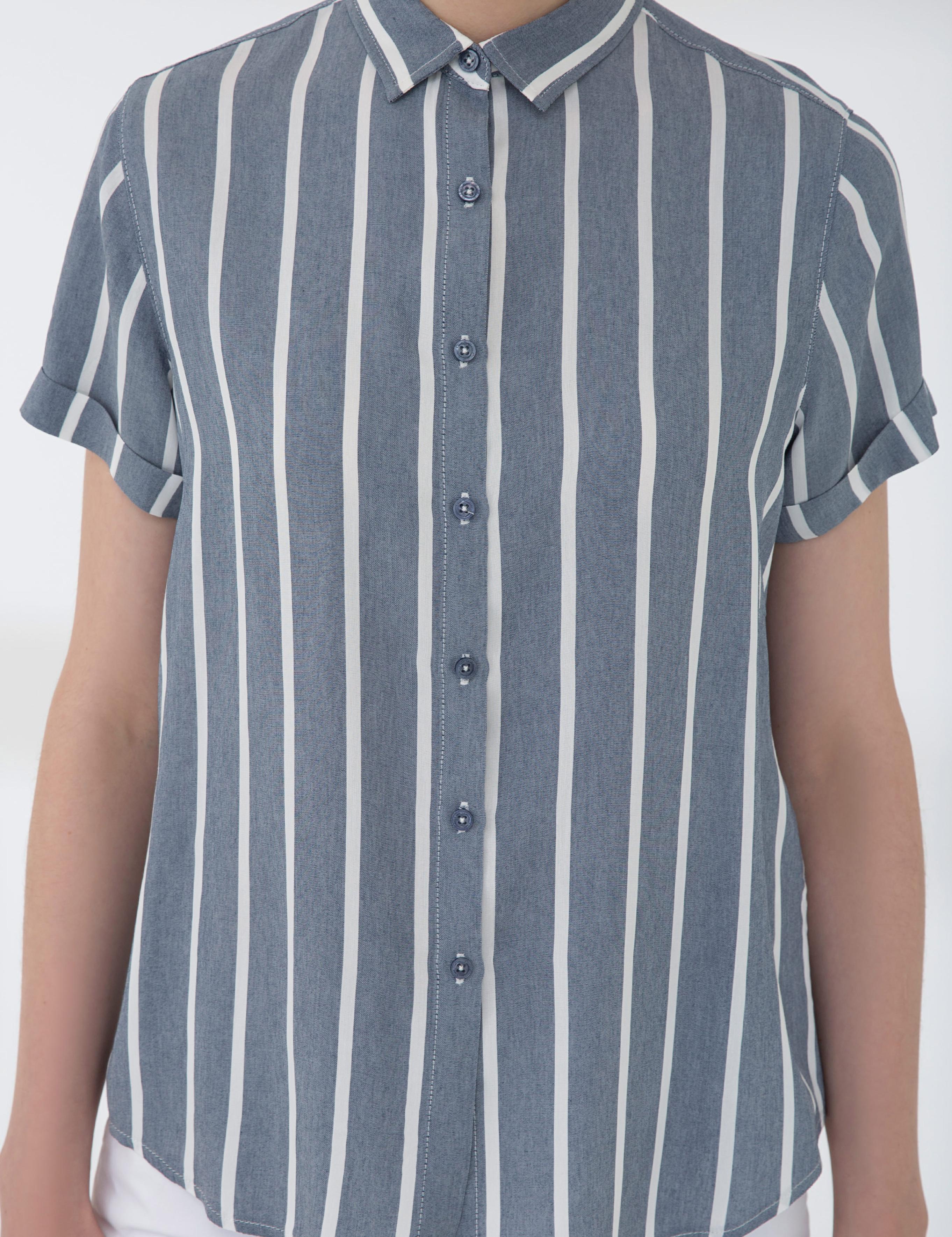 Lacivert Comfort Fit Kısa Kollu Gömlek