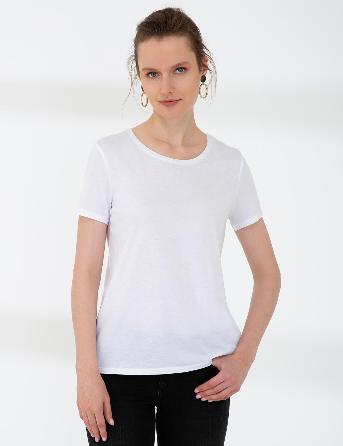 Beyaz Standart Fit Tişört