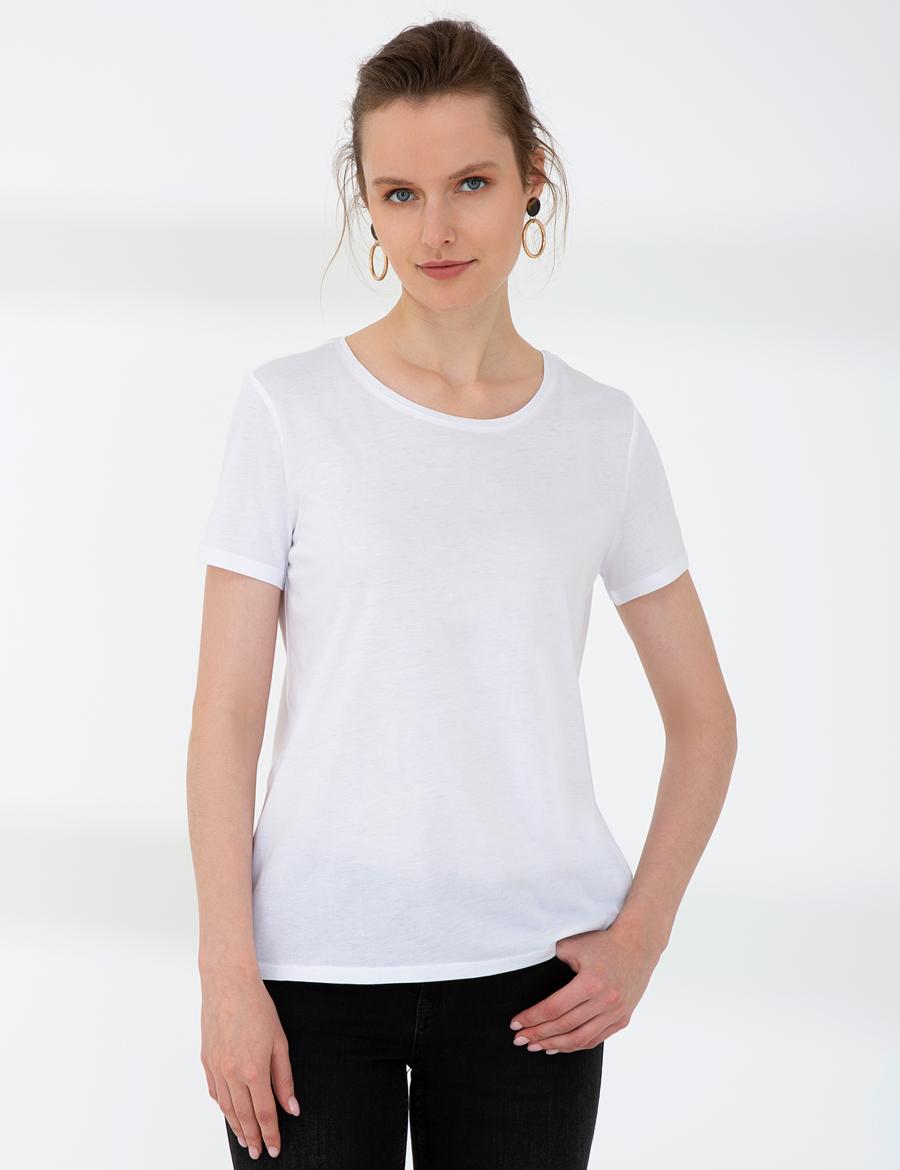 Beyaz Standart Fit V Yaka T-Shirt