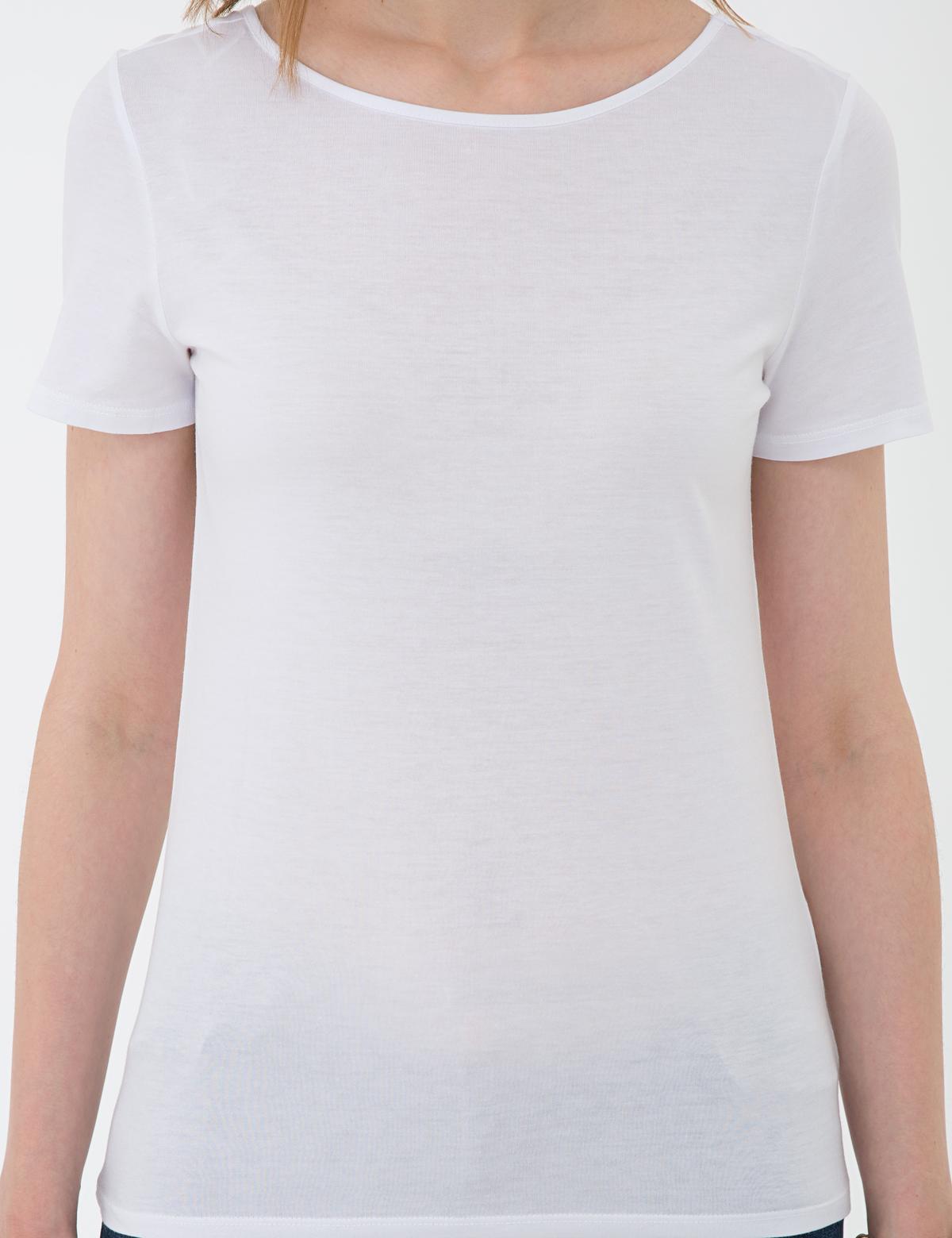 Beyaz Standart Fit Bisiklet Yaka Tişört - 50200740009