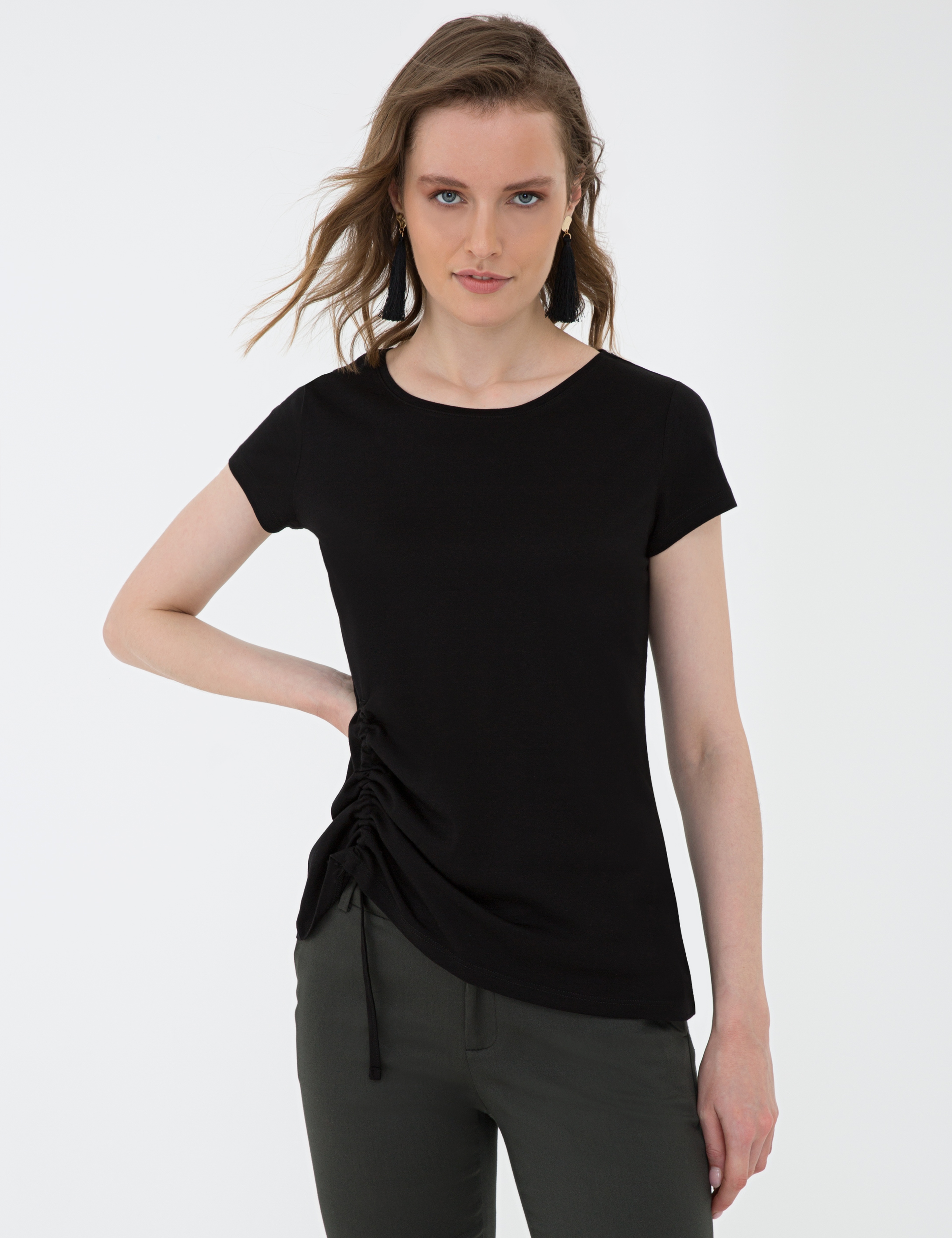 Siyah Standart Fit Bisiklet Yaka T-Shirt - Image 1