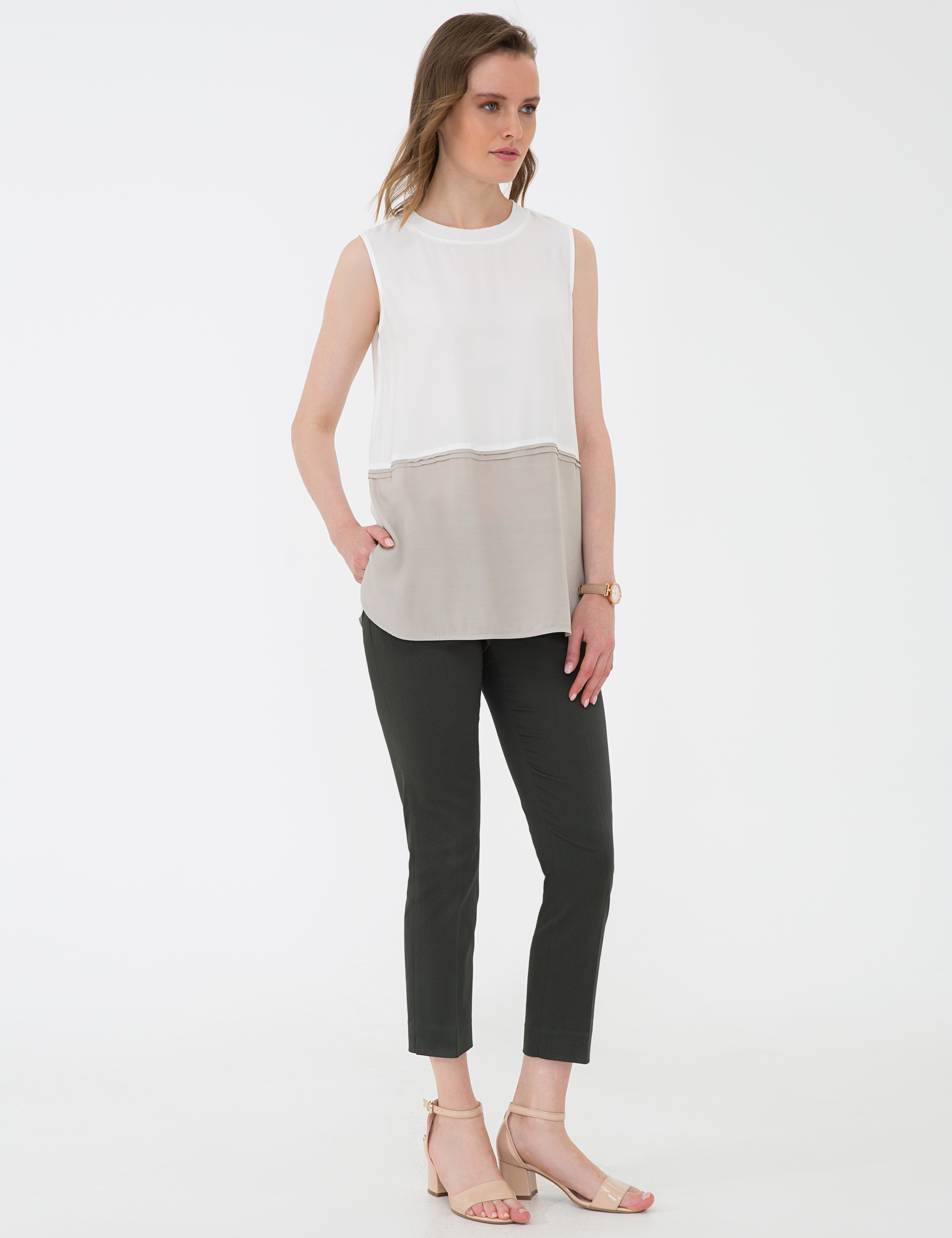 Ekru Regular Fit Kolsuz Bluz