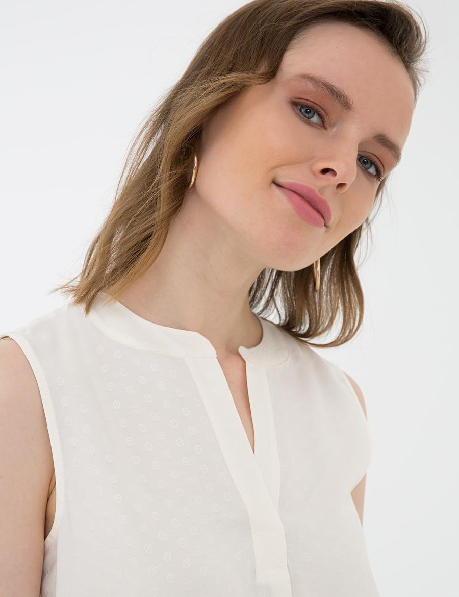 Ekru Slim Fit Kolsuz Gömlek