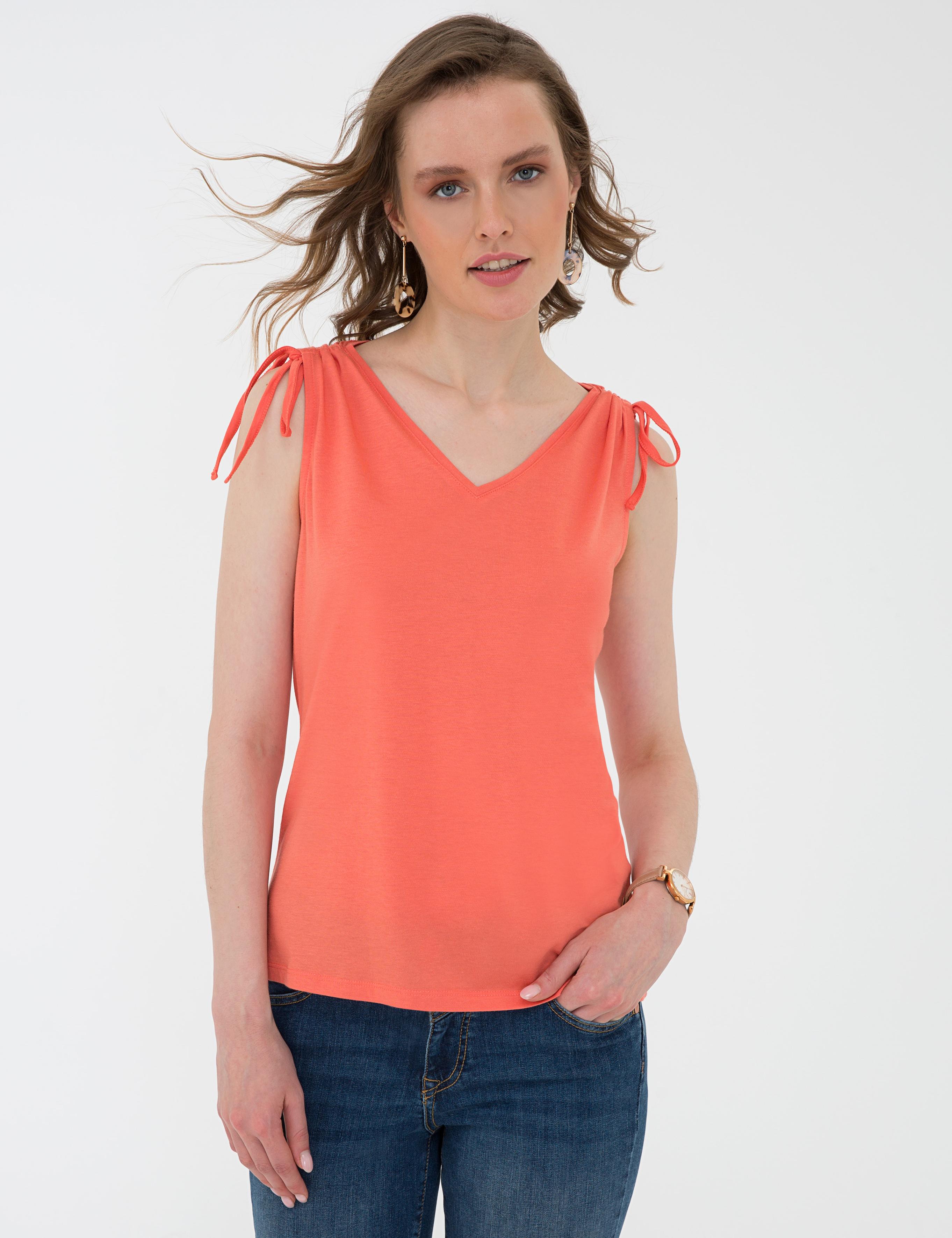 Nar Çiçeği Kolsuz Tişört