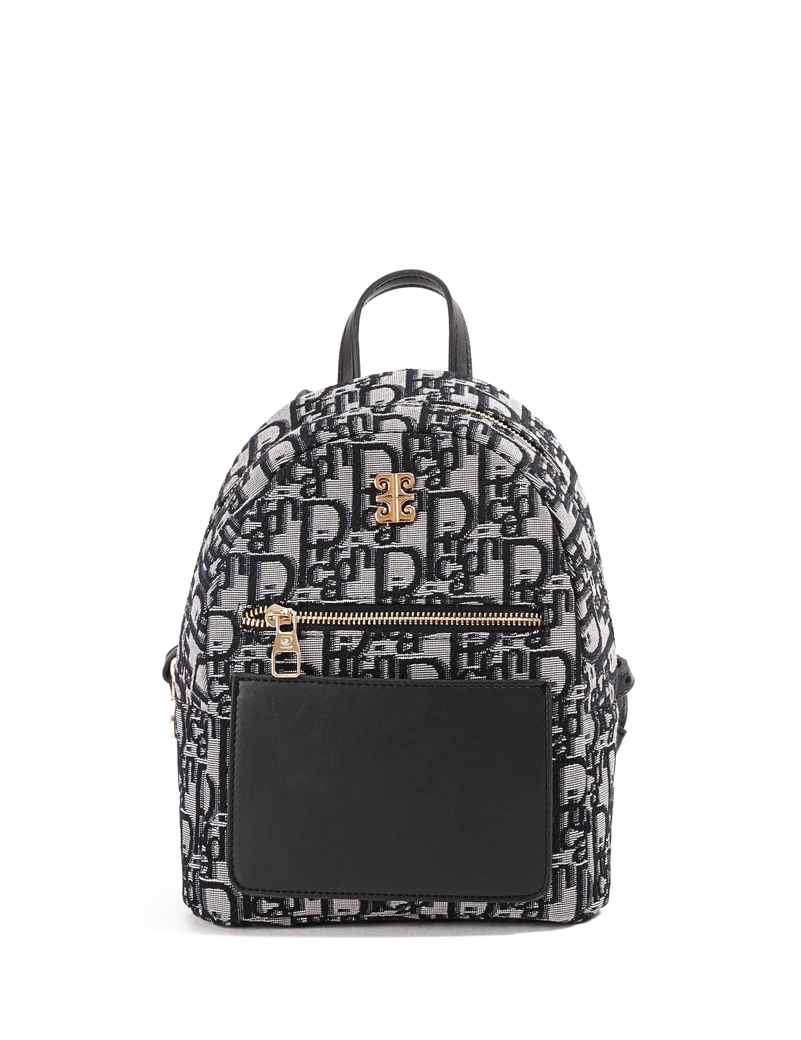 Siyah Sırt Çantası