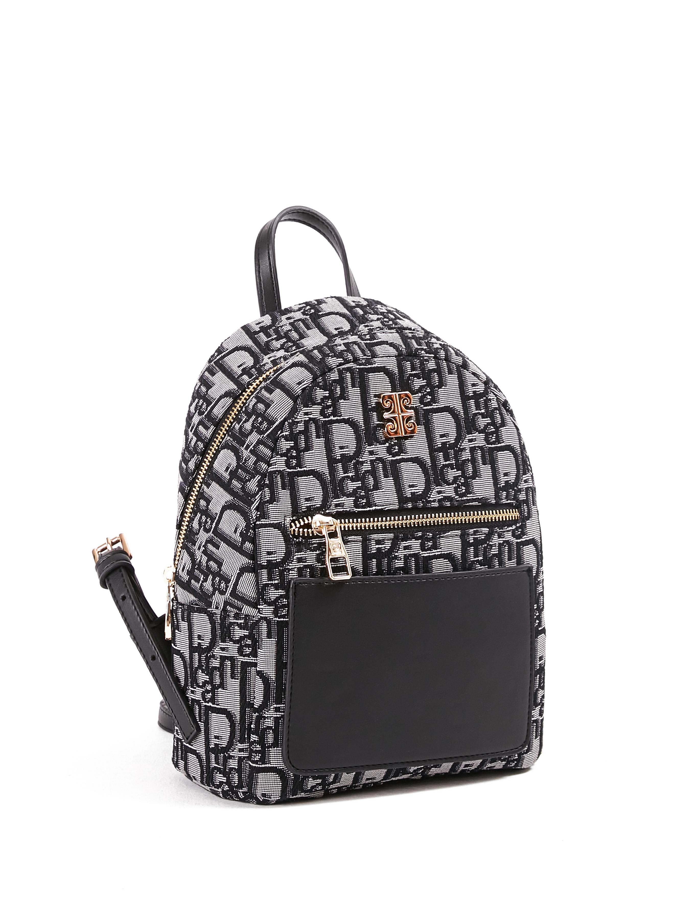 Siyah Sırt Çantası