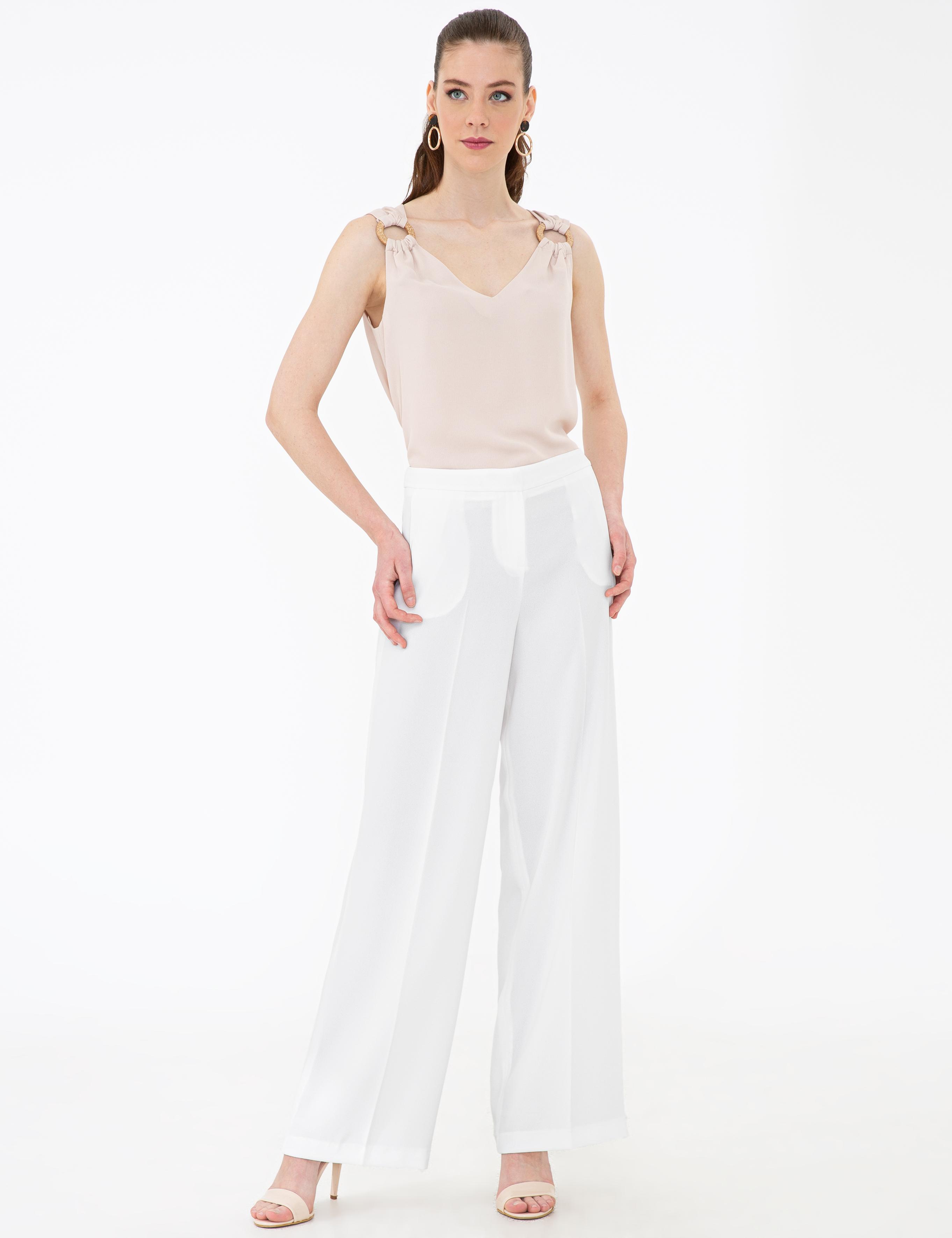 Beyaz Flare Fit Kumaş Pantolon