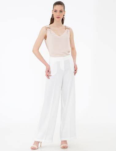 Beyaz Flare Fit Kumaş Pantolon