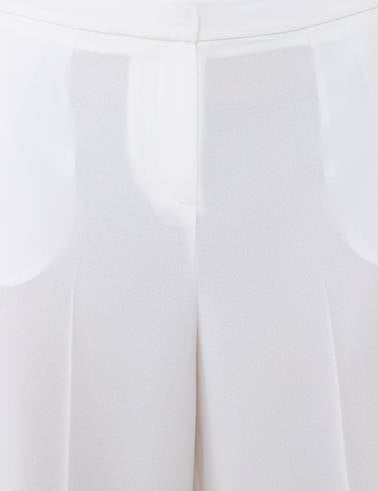 Beyaz Flare Fit Kumaş Pantolon