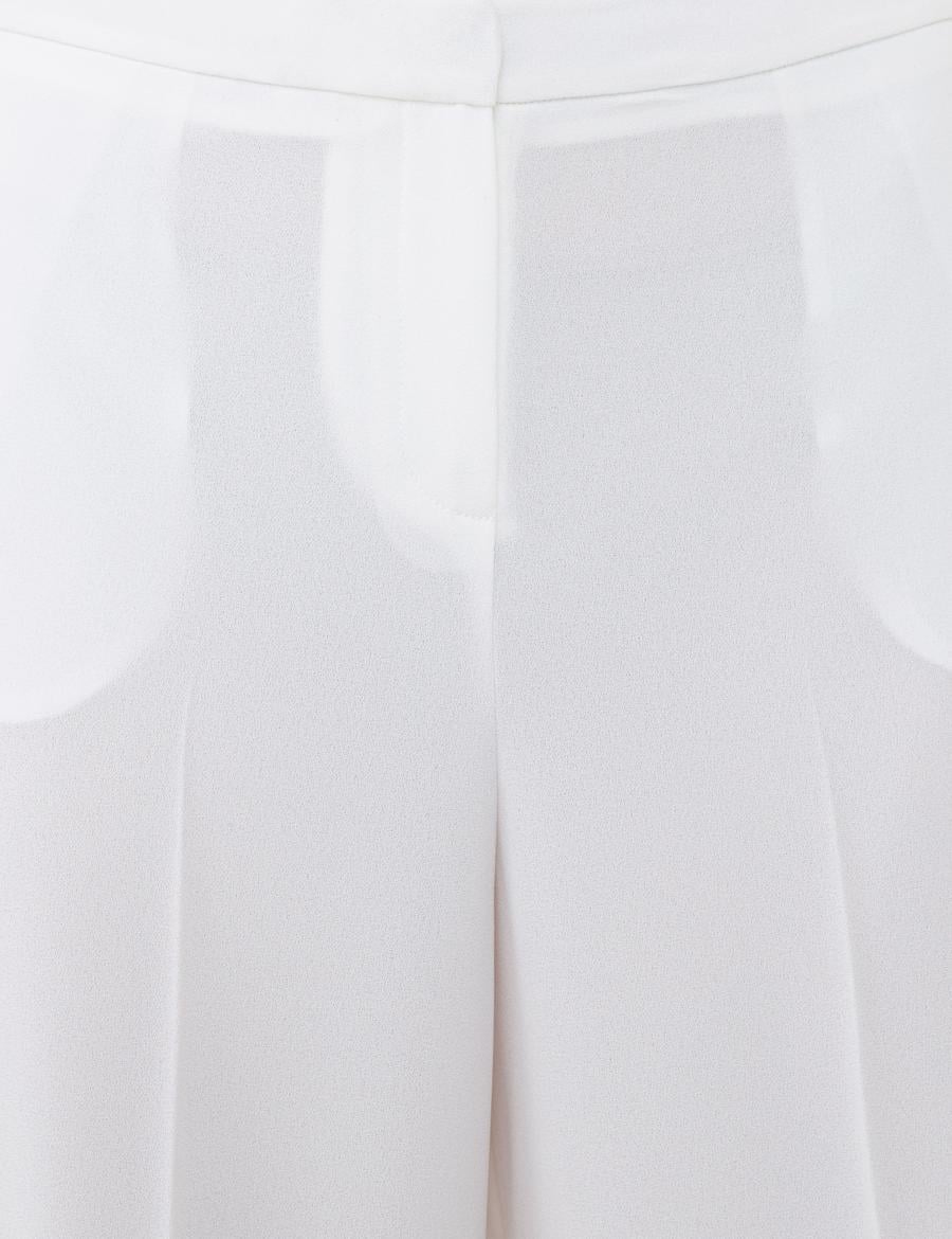 Beyaz Flare Fit Kumaş Pantolon