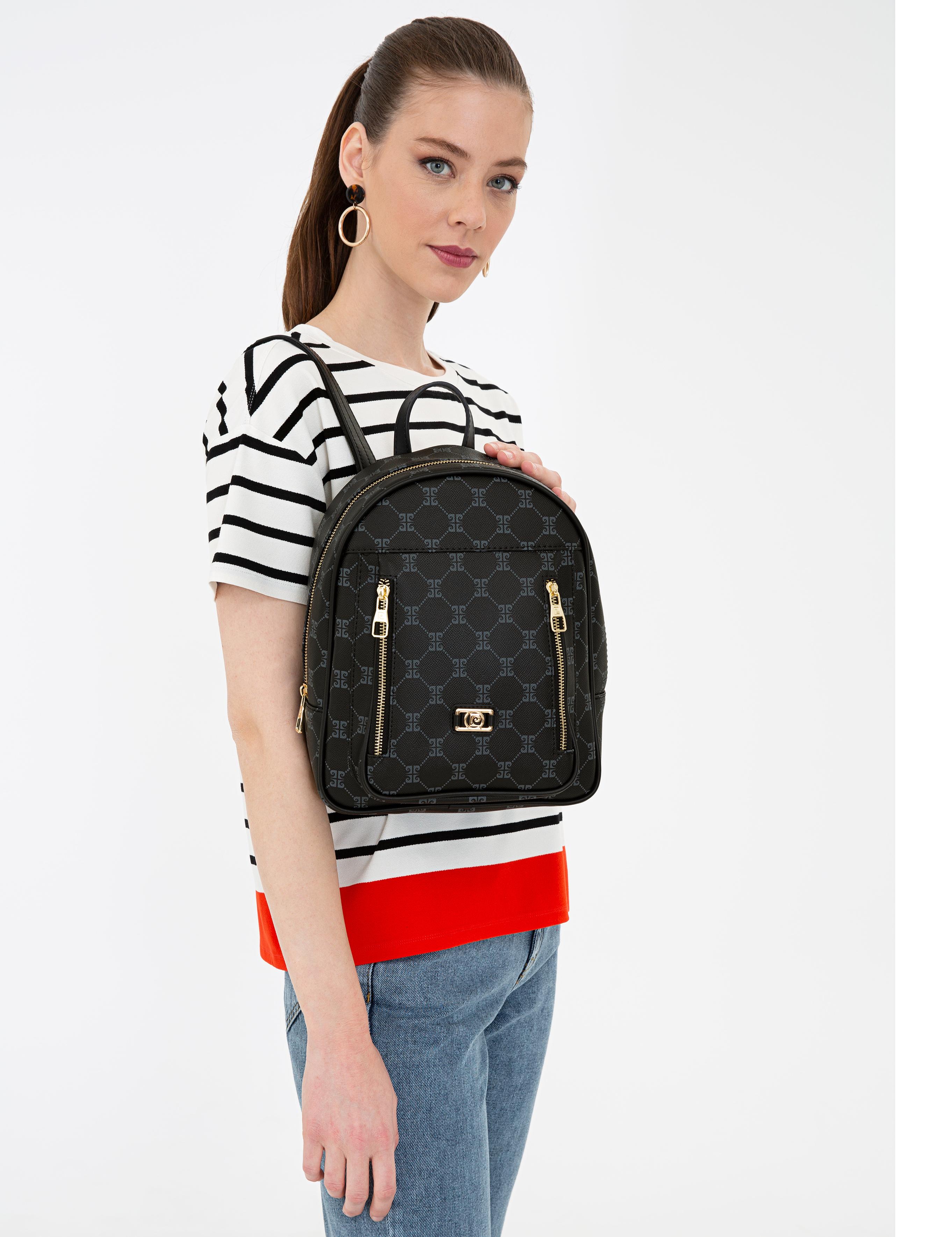 Siyah Sırt Çantası