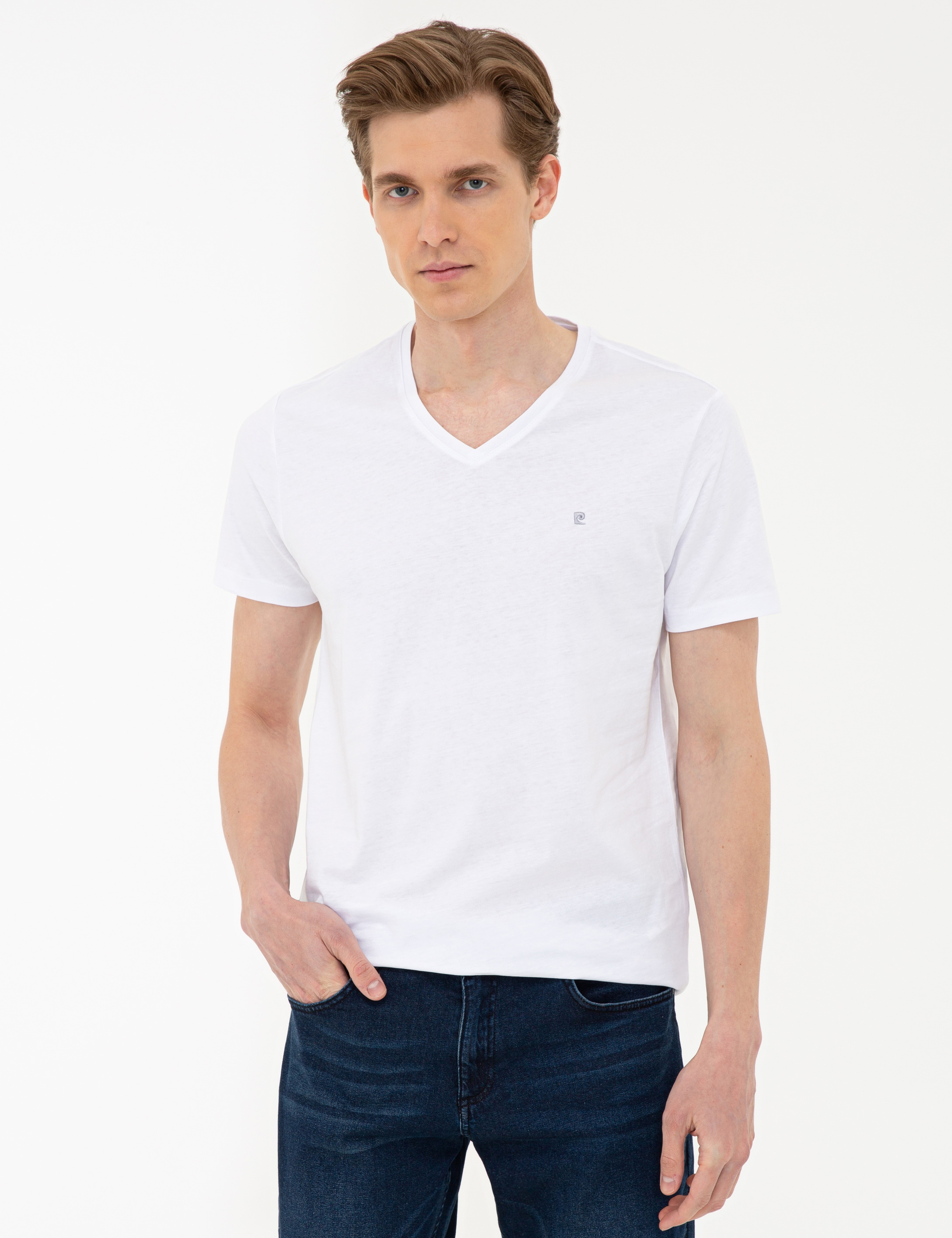 Beyaz Slim Fit Basic V Yaka Tişört - Image 1