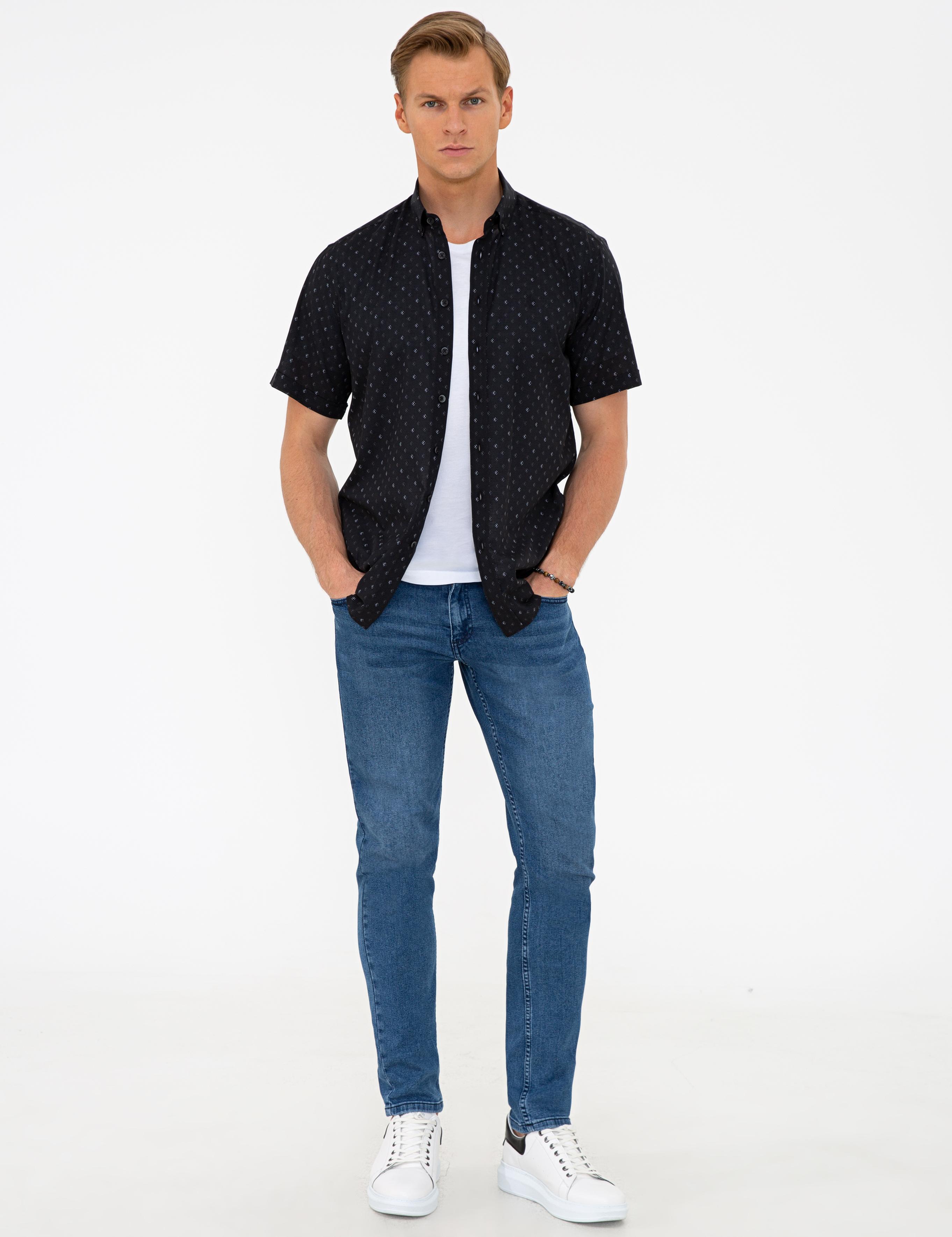 Siyah Regular Fit Kısa Kollu Gömlek