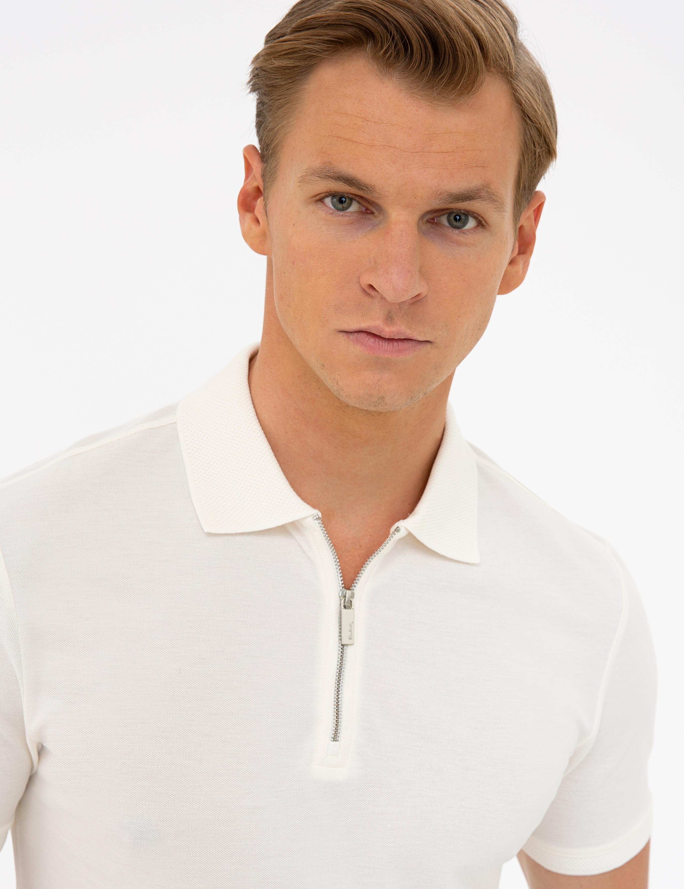 Beyaz Slim Fit Polo Yaka Tişört