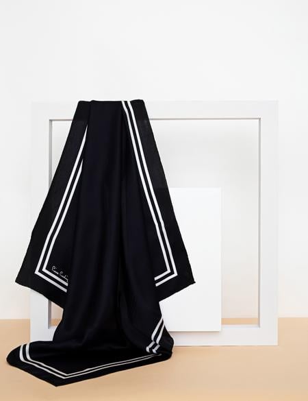 Siyah Eşarp - 50245393002