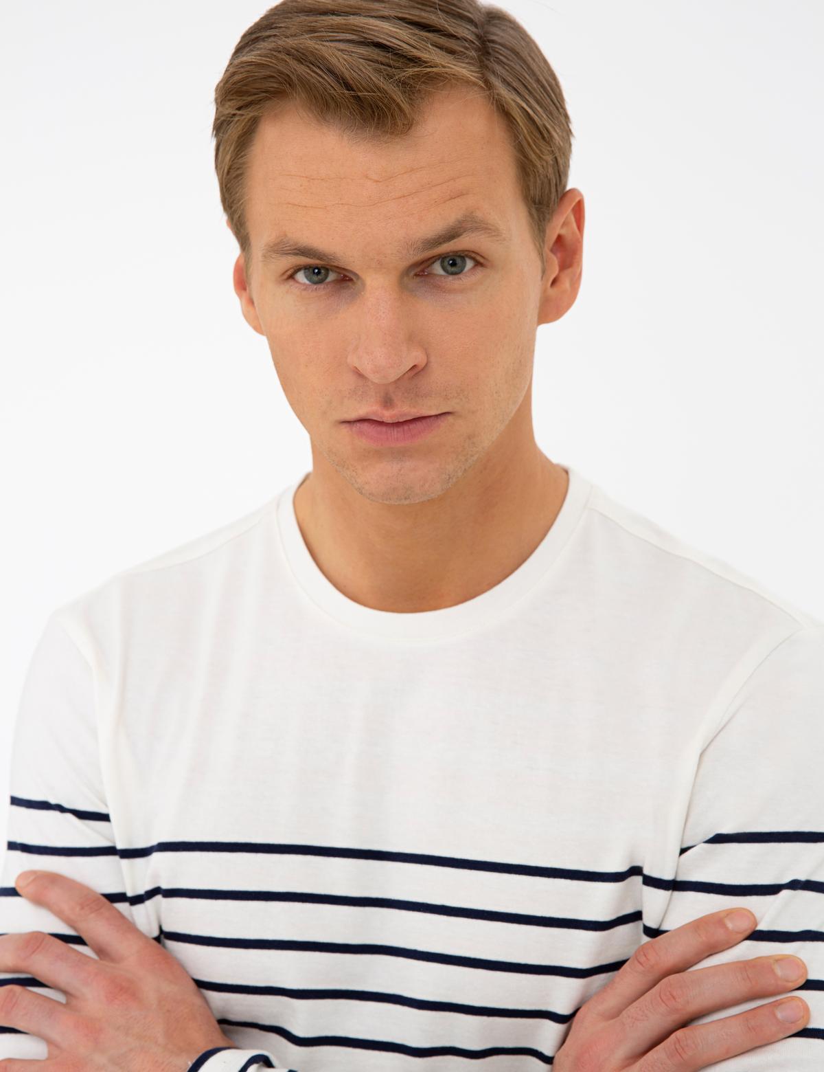 Beyaz Slim Fit Sweatshirt - 50232435001